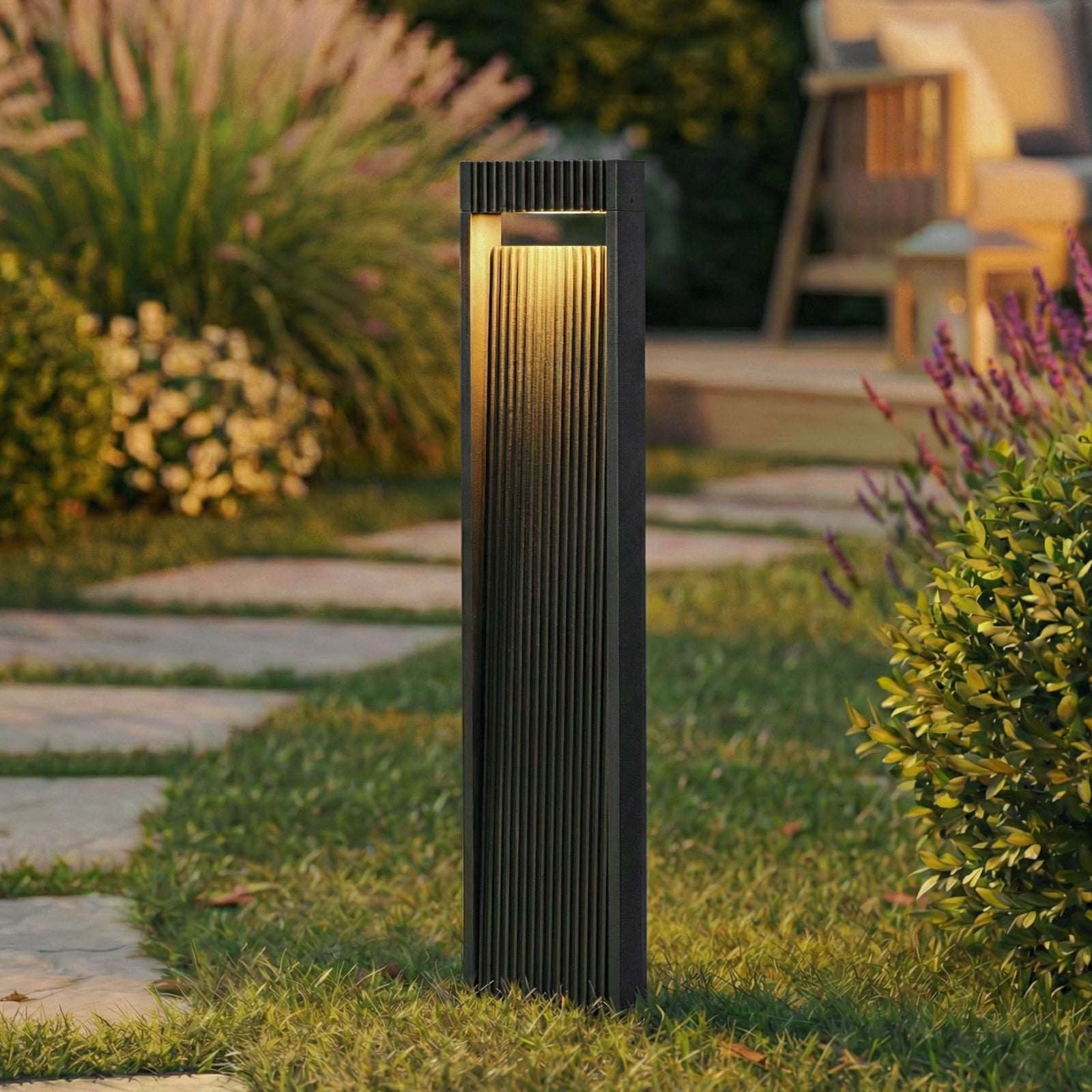 LED sti-lampe Tavion antrasitt aluminium forfra