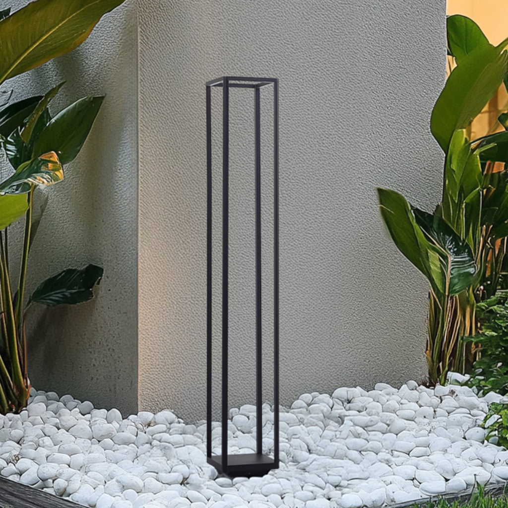 LED sti-lampe Thorvid svart aluminium 120 cm forfra