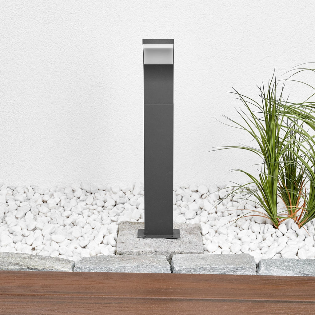 LED sti-lampe Timm antrasitt aluminium detalj