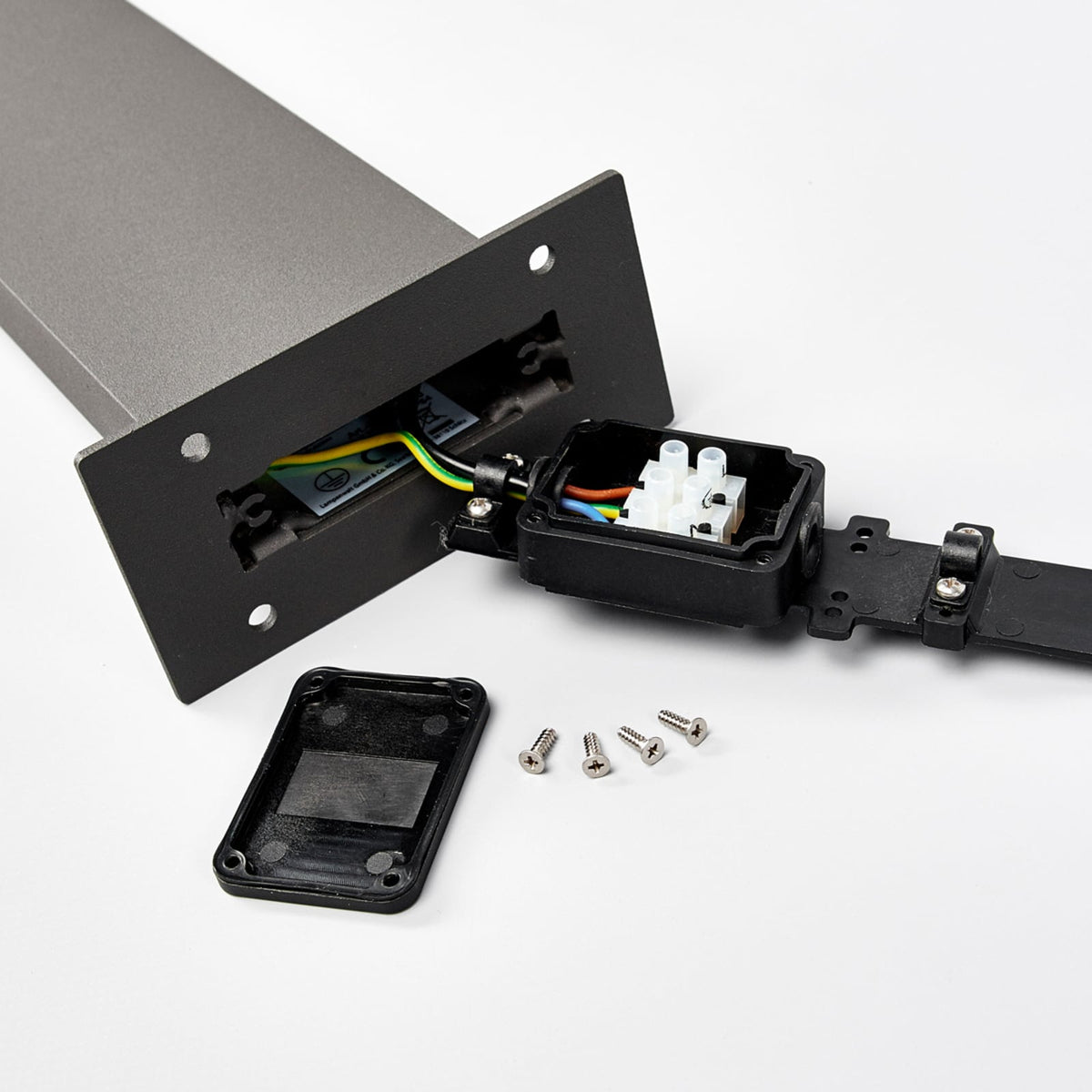 LED sti-lampe Timm antrasitt aluminium IP54 merke