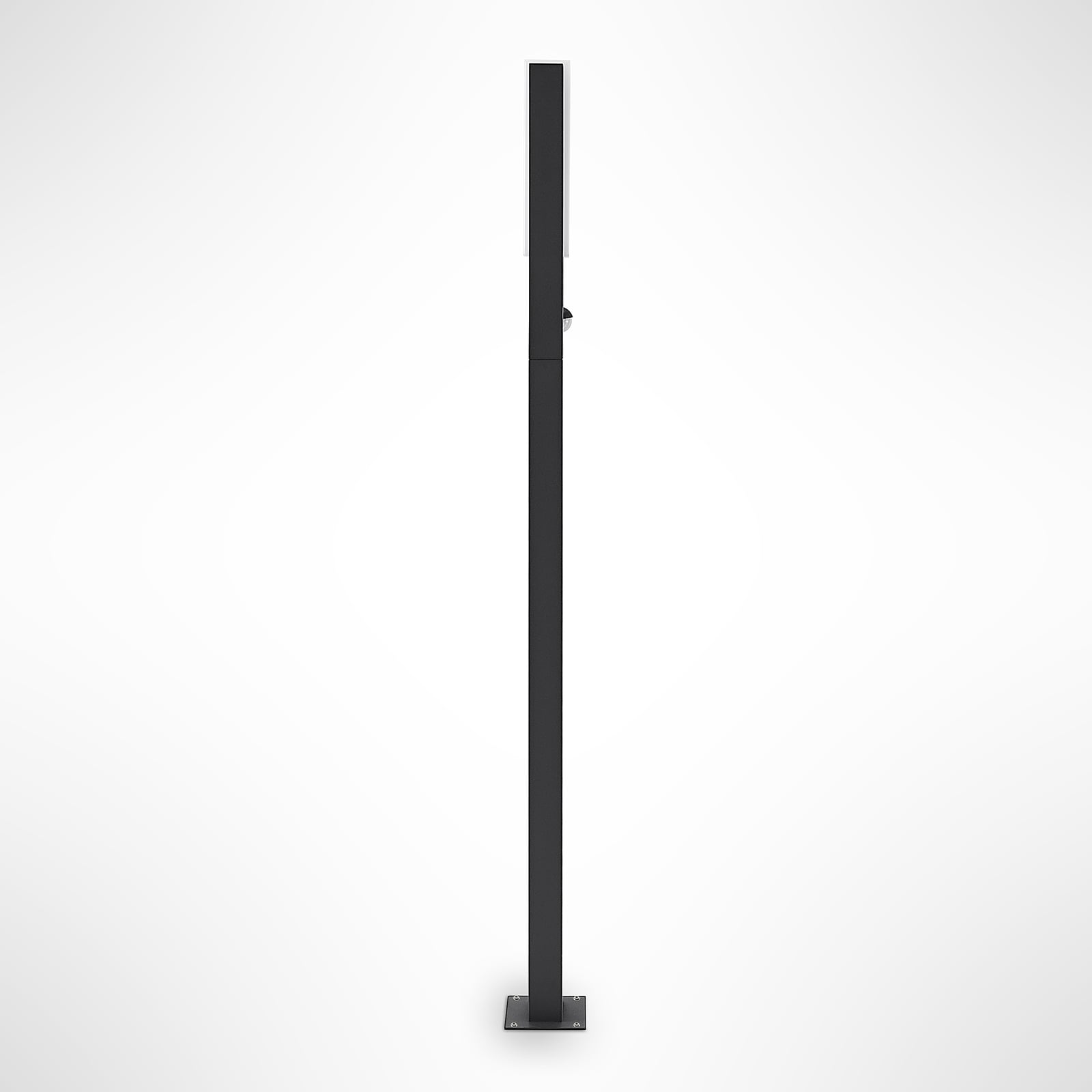 LED sti-lampe Virgalia montert utendørs