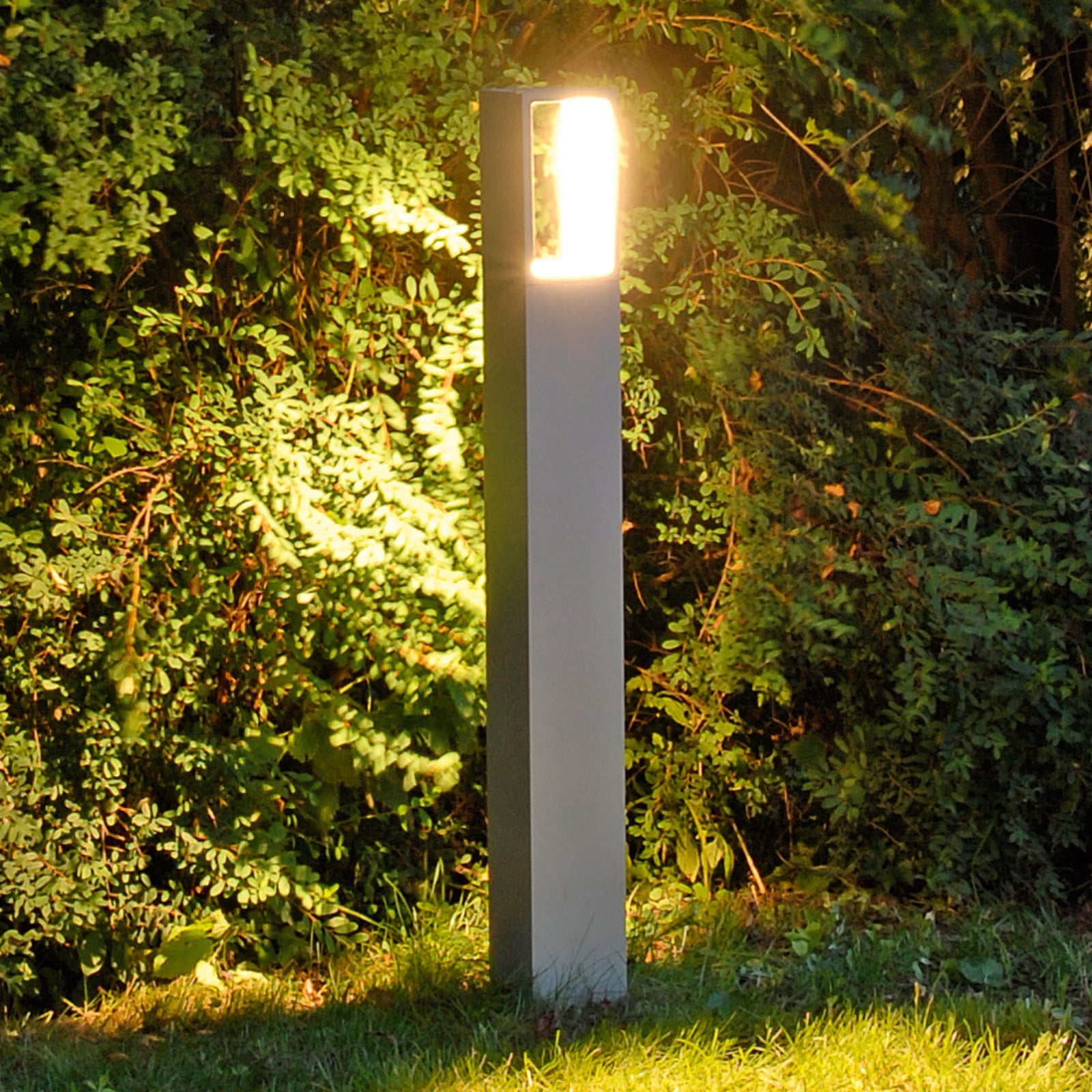 LED sti-lampe Webster grå aluminium 90 cm forfra