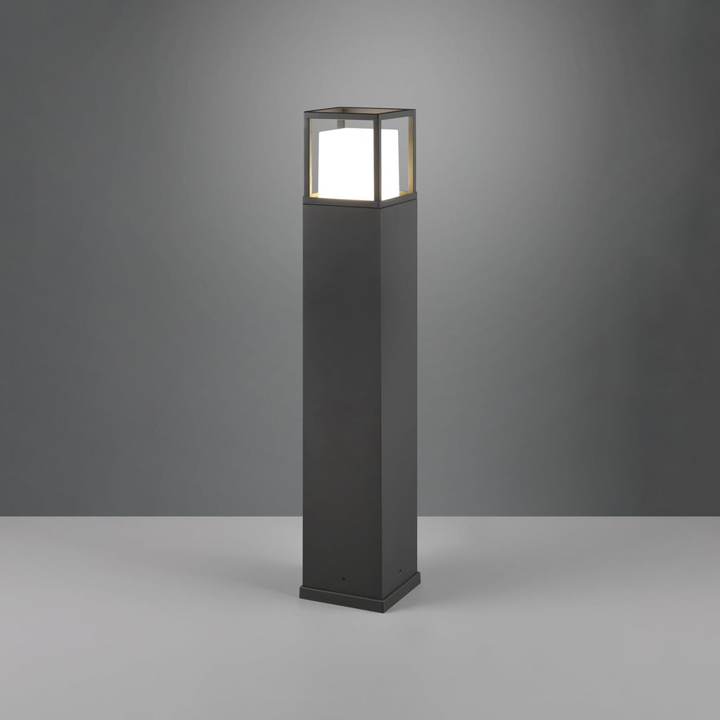 Nærbilde av bryter på LED sti-lampe Witham antrasitt CCT 80 cm IP54