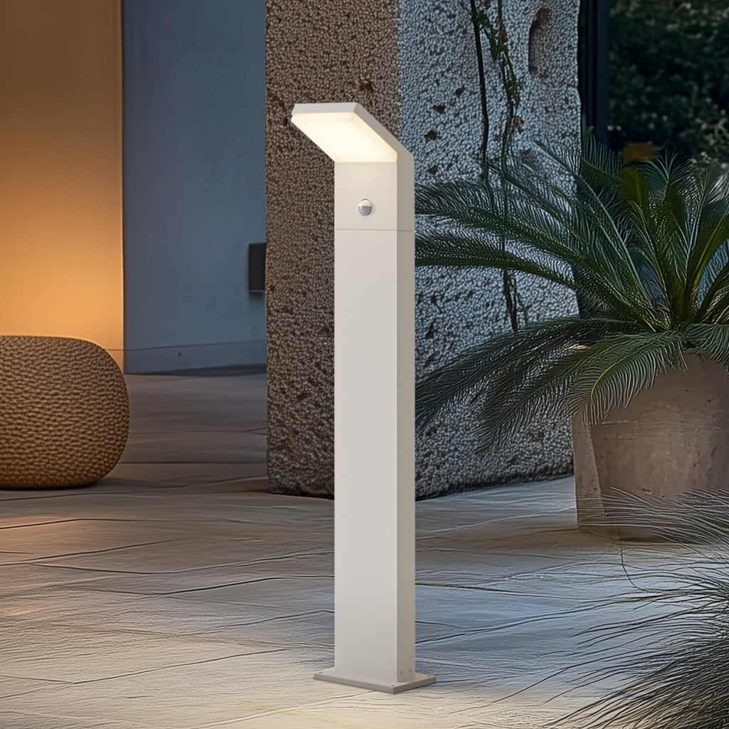 LED sti-lampe Yolena med bevegelsessensor hvit forfra