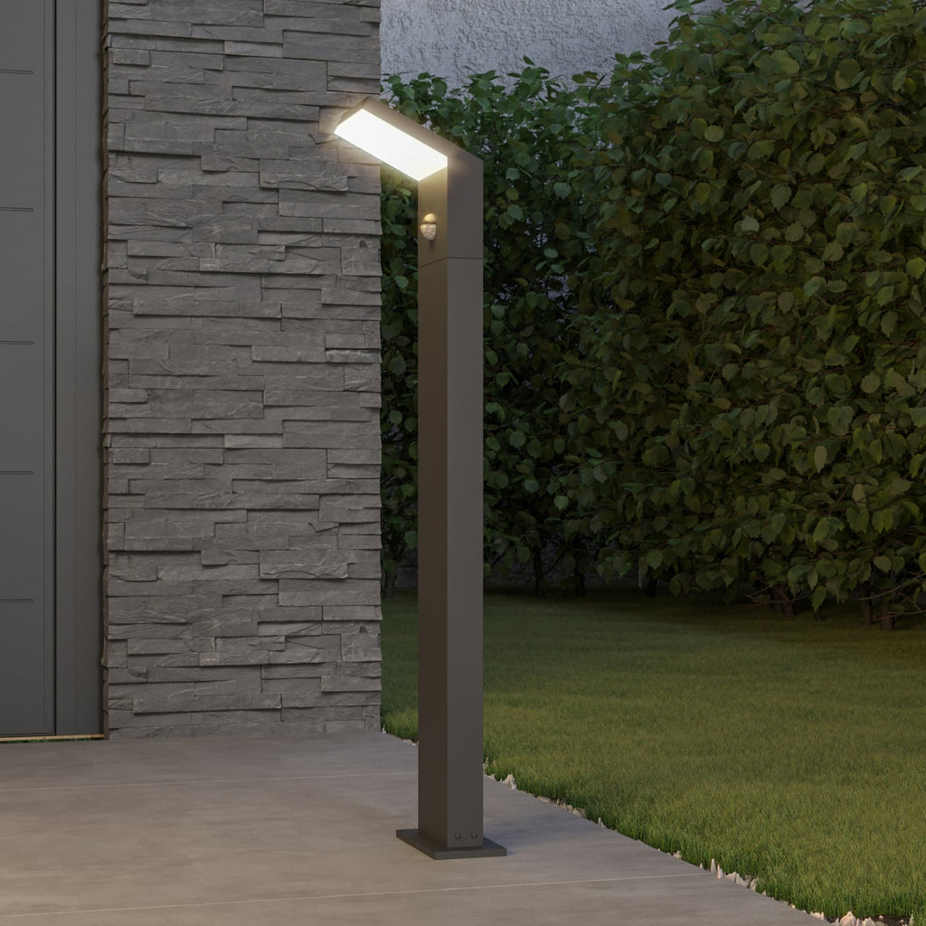 LED sti-lampe Yolena med bevegelsessensor forfra