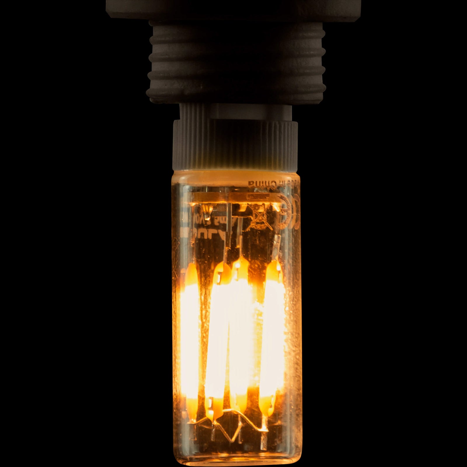 LED-stiftpære G9 1,5W 2200K klar dimbar filament SEGULA nærbilde