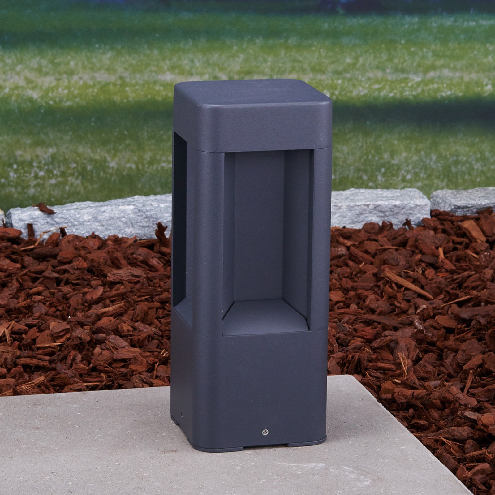 LED stolpelampe Annika antrasitt aluminium 30 cm IP54 detalj