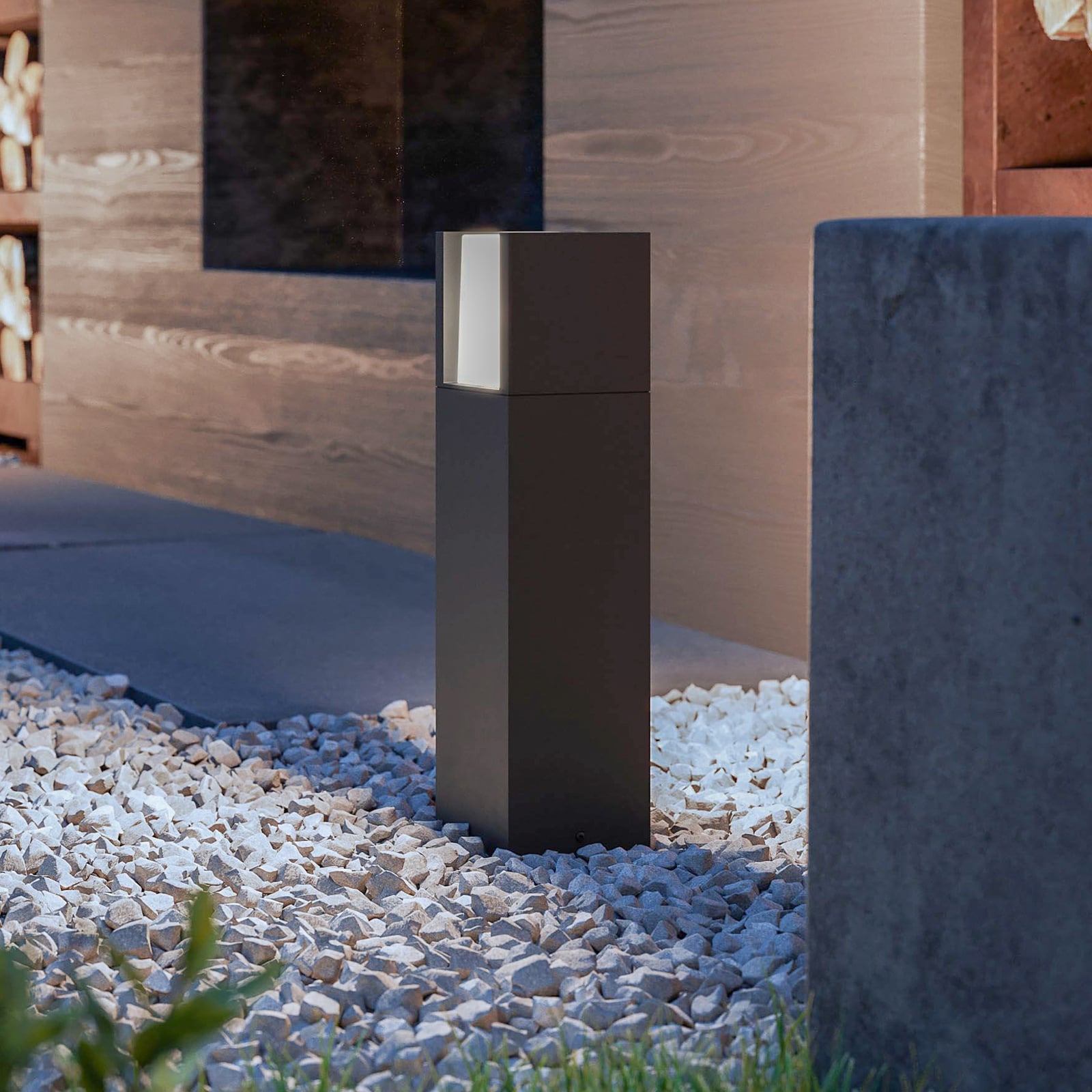 Detalj av LED stolpelampe Arbour antrasitt aluminium 40 cm IP44
