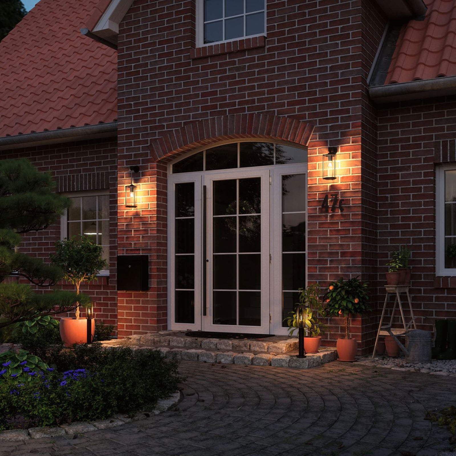 Detalj av LED stolpelampe Classic Lantern antrasitt metallramme
