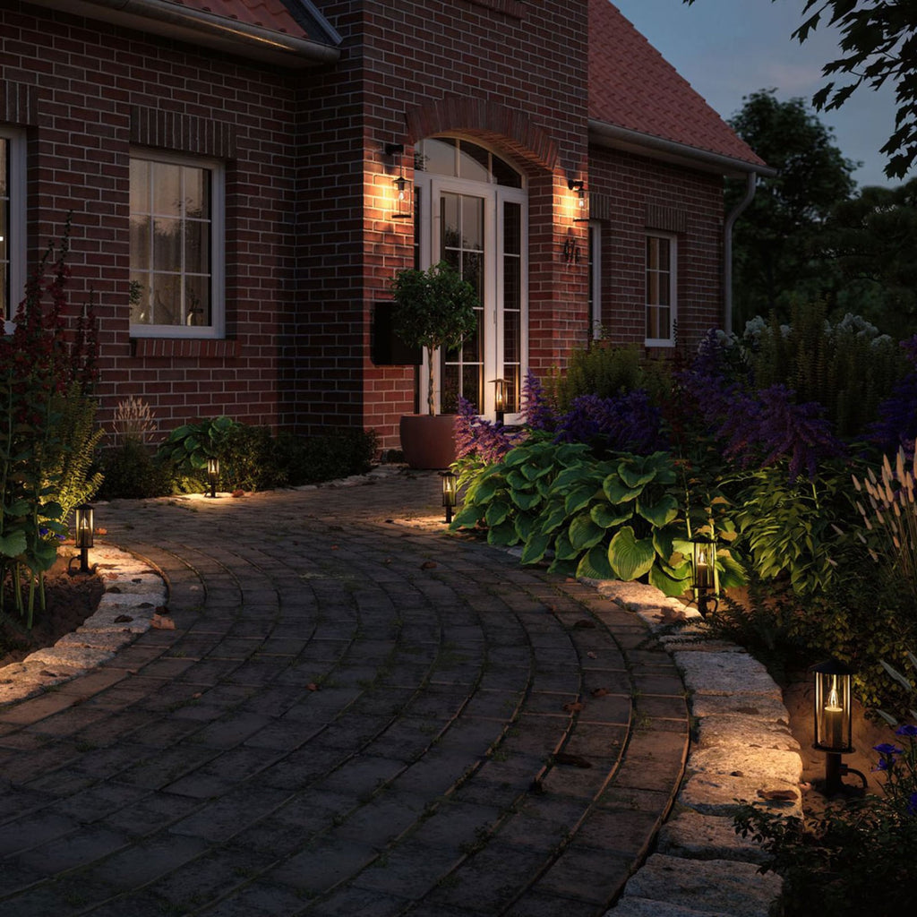 Nærbilde av LED-filamentlyskilde i Classic Lantern antrasitt
