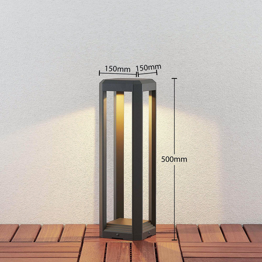 Montert LED stolpelampe Fery antrasitt aluminium 50 cm IP65 i hage