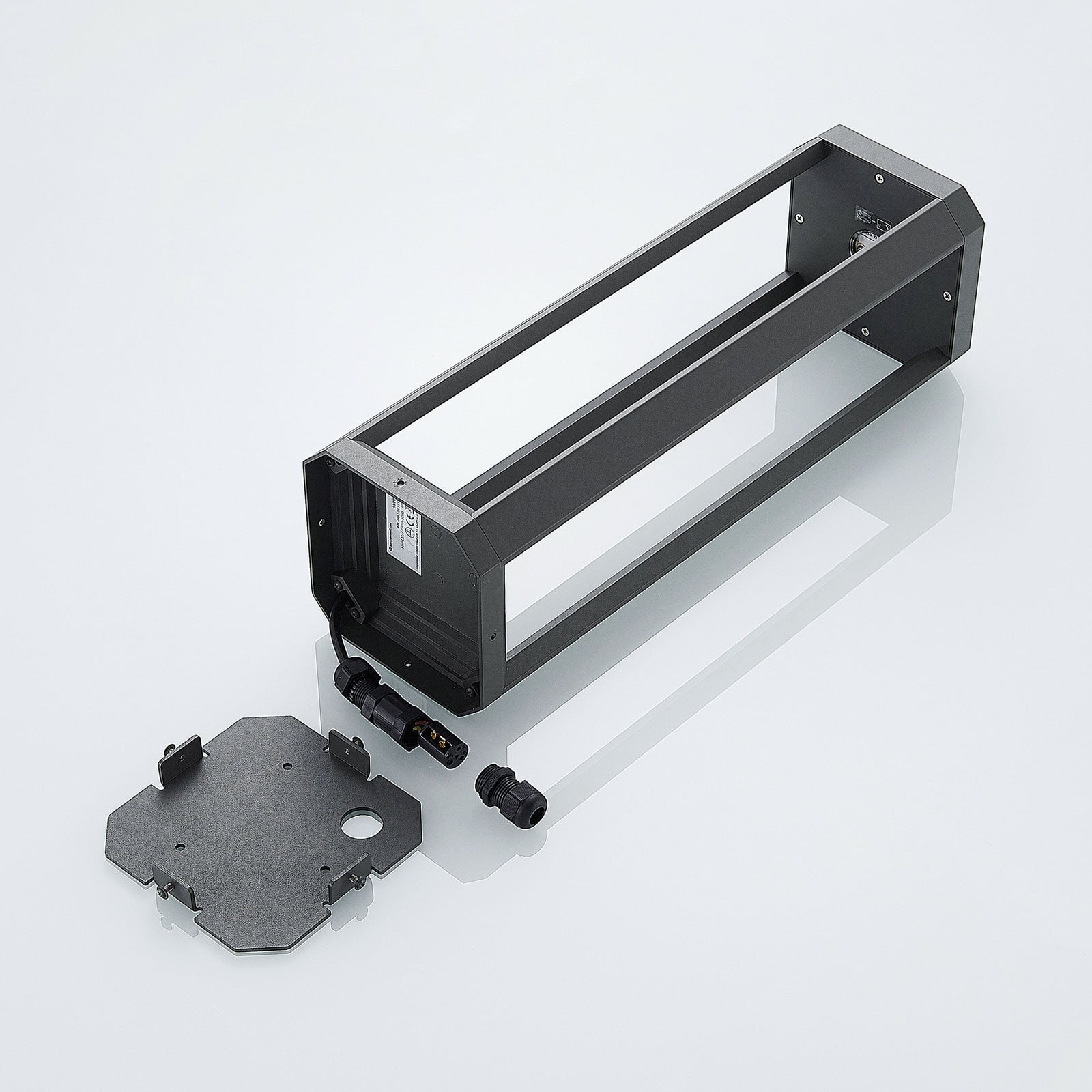 LED stolpelampe Fery antrasitt aluminium 50 cm IP65 i mørke