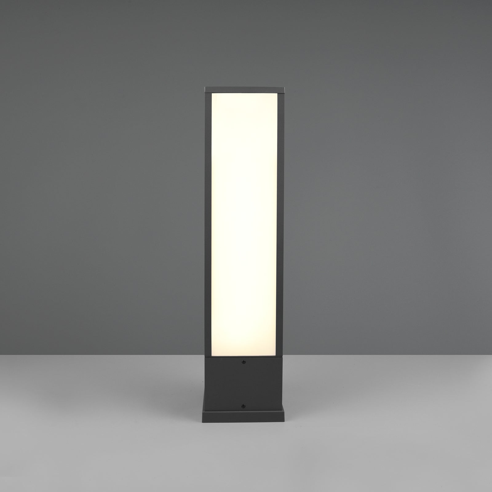LED stolpelampe Fuerte antrasitt aluminium lysdetalj