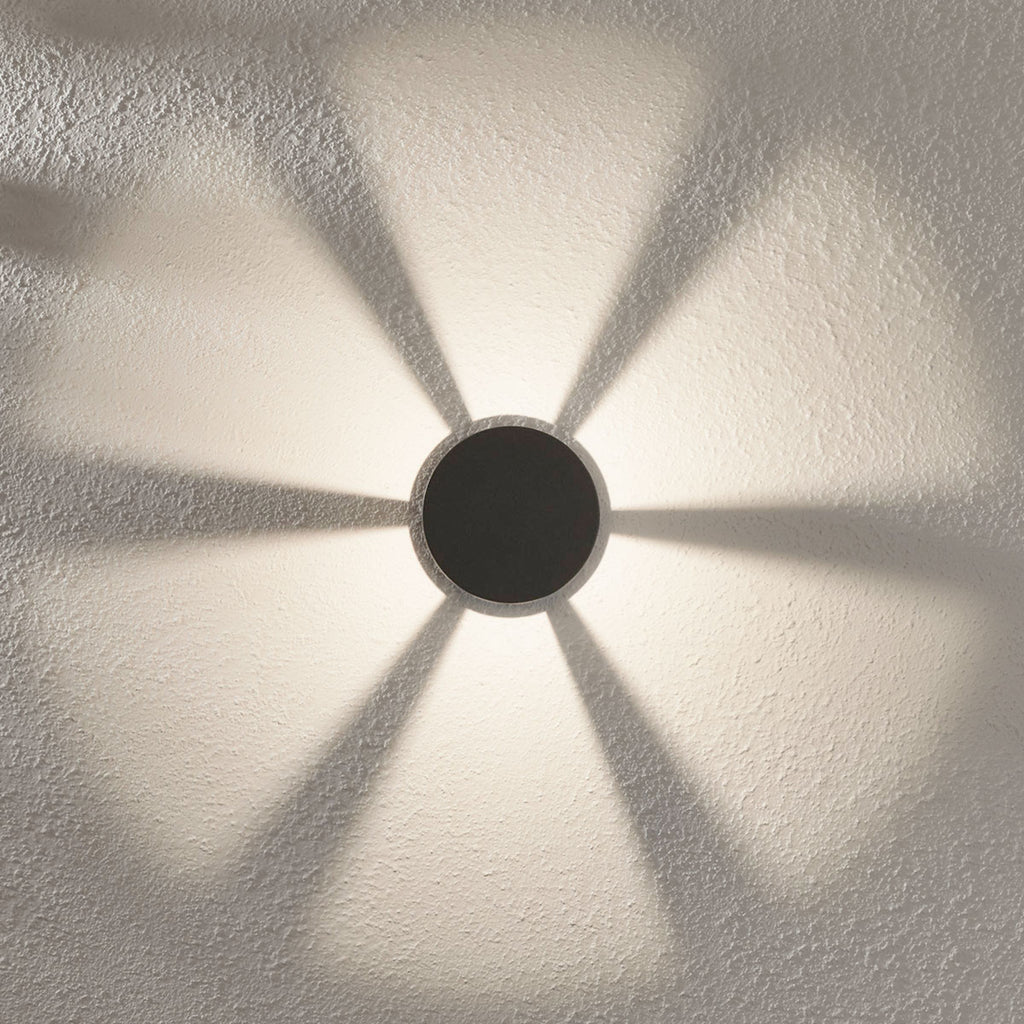 LED stolpelampe Jordis antrasitt aluminium montert ute