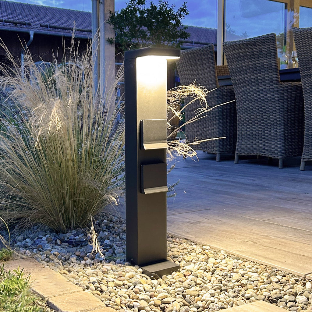 LED stolpelampe Lerna med 2 stikkontakter CCT 60 cm IP65 forfra
