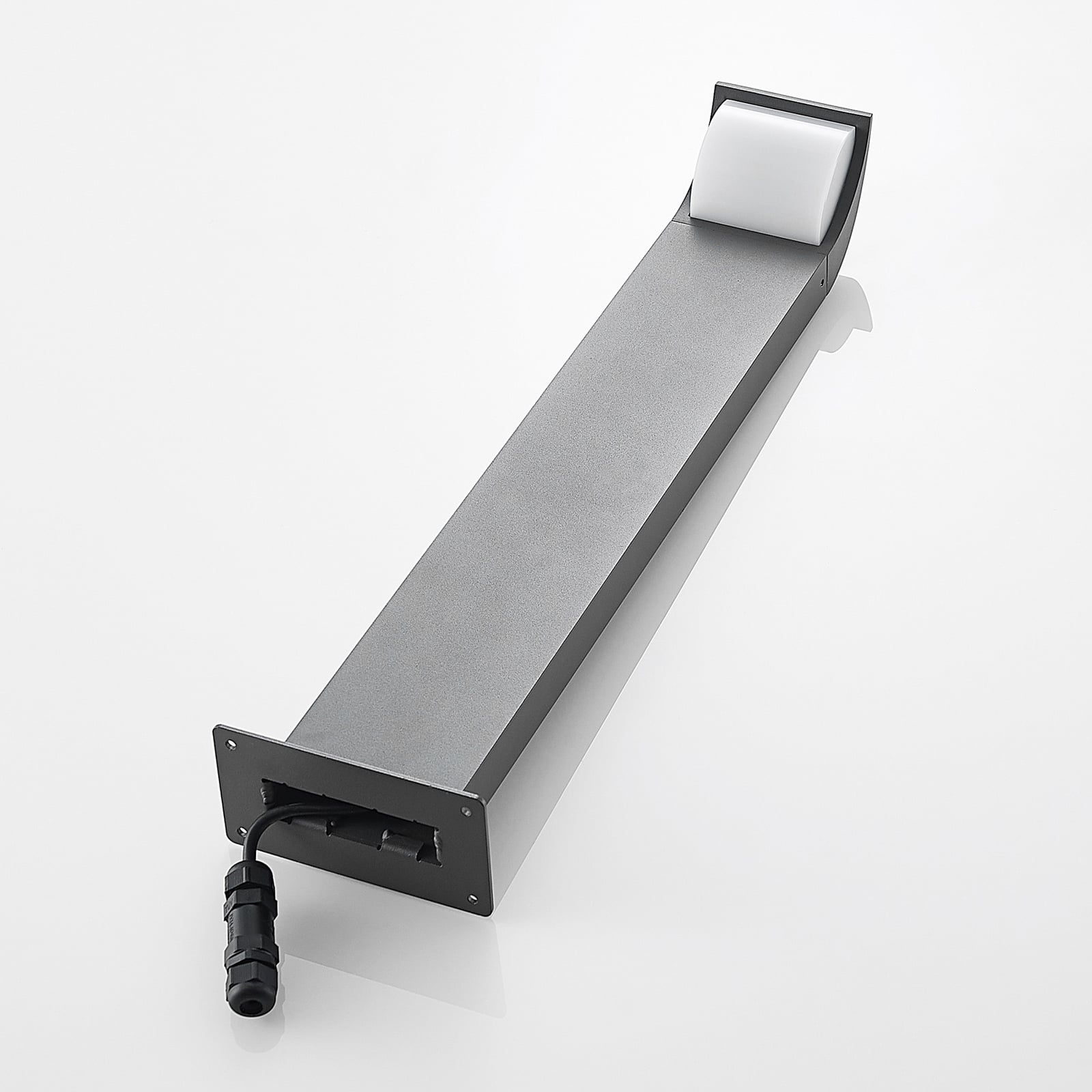 LED stolpelampe Tinna antrasitt 60 cm IP65 oversiktsbilde i hage