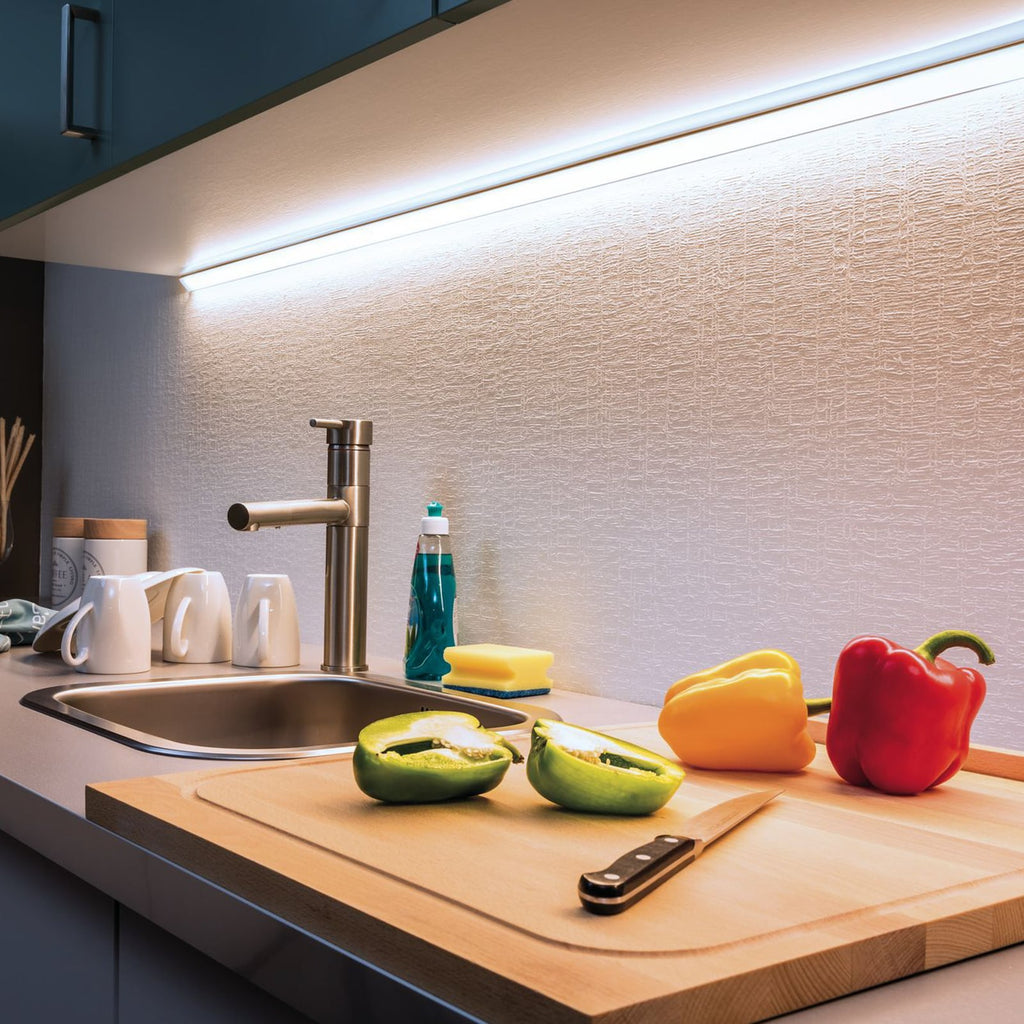 LED-stripe MaxLED 1000 basissett IP20 dimbar 3m dagslys bakside