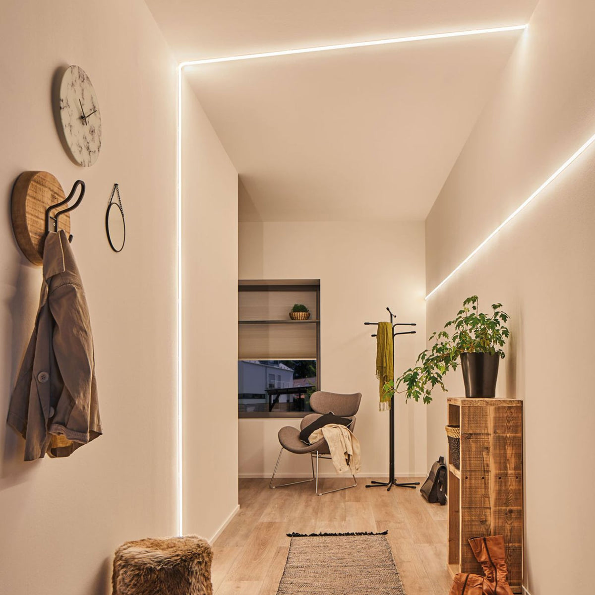 LED-stripe MaxLED Flow basissett varmhvit dimbar IP67 300 cm detalj av profil