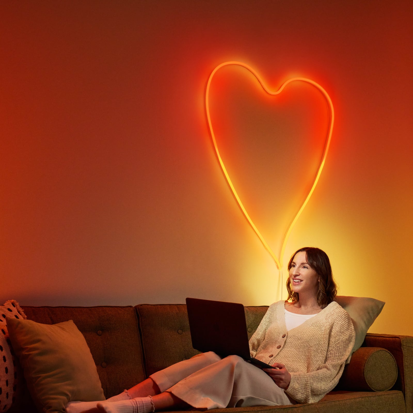 LED-stripe Neon Flex RGB dimbar 3m 24W WiFi - WiZ bakside