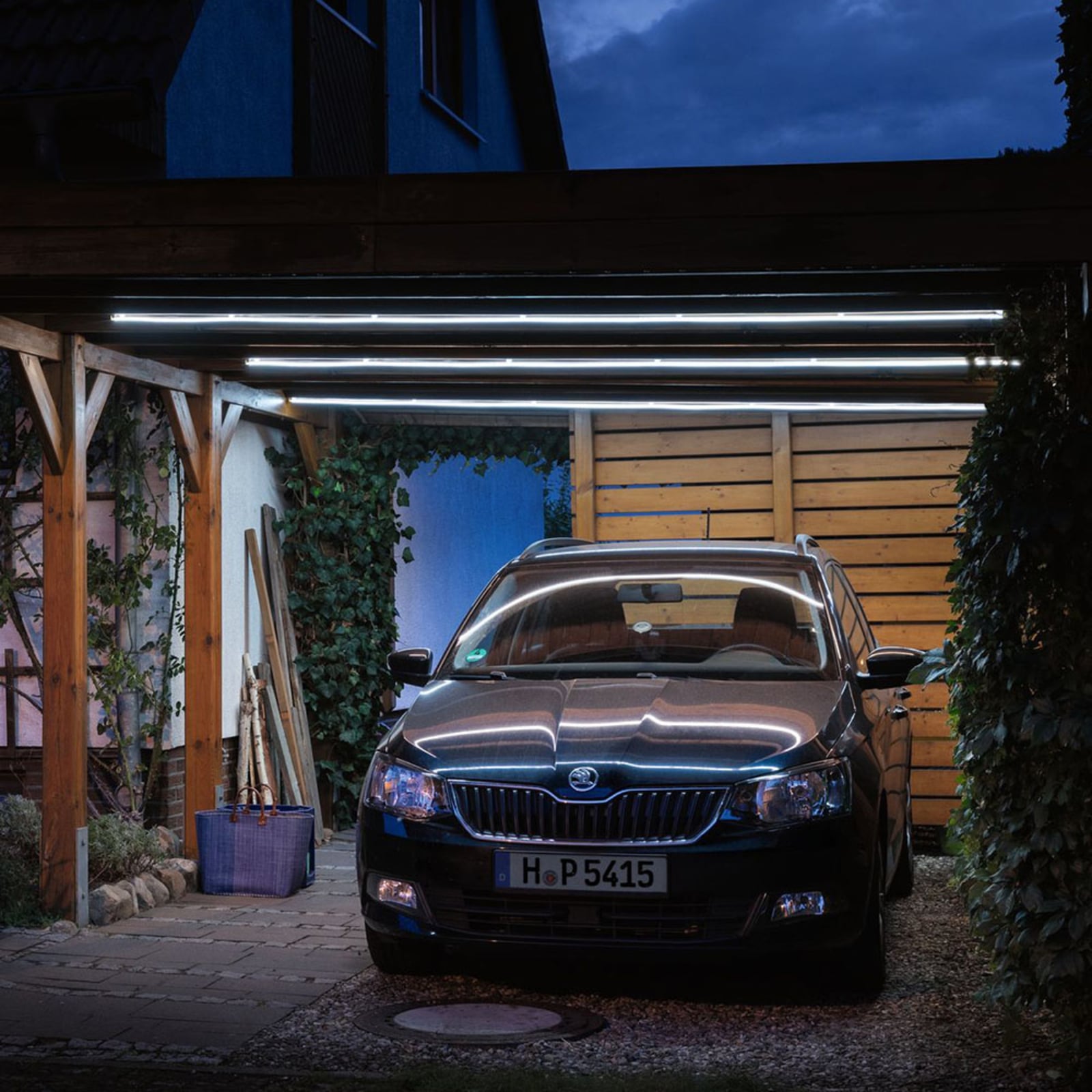 Nærbilde av LED-stripe SimpLED kaldhvit 6500K