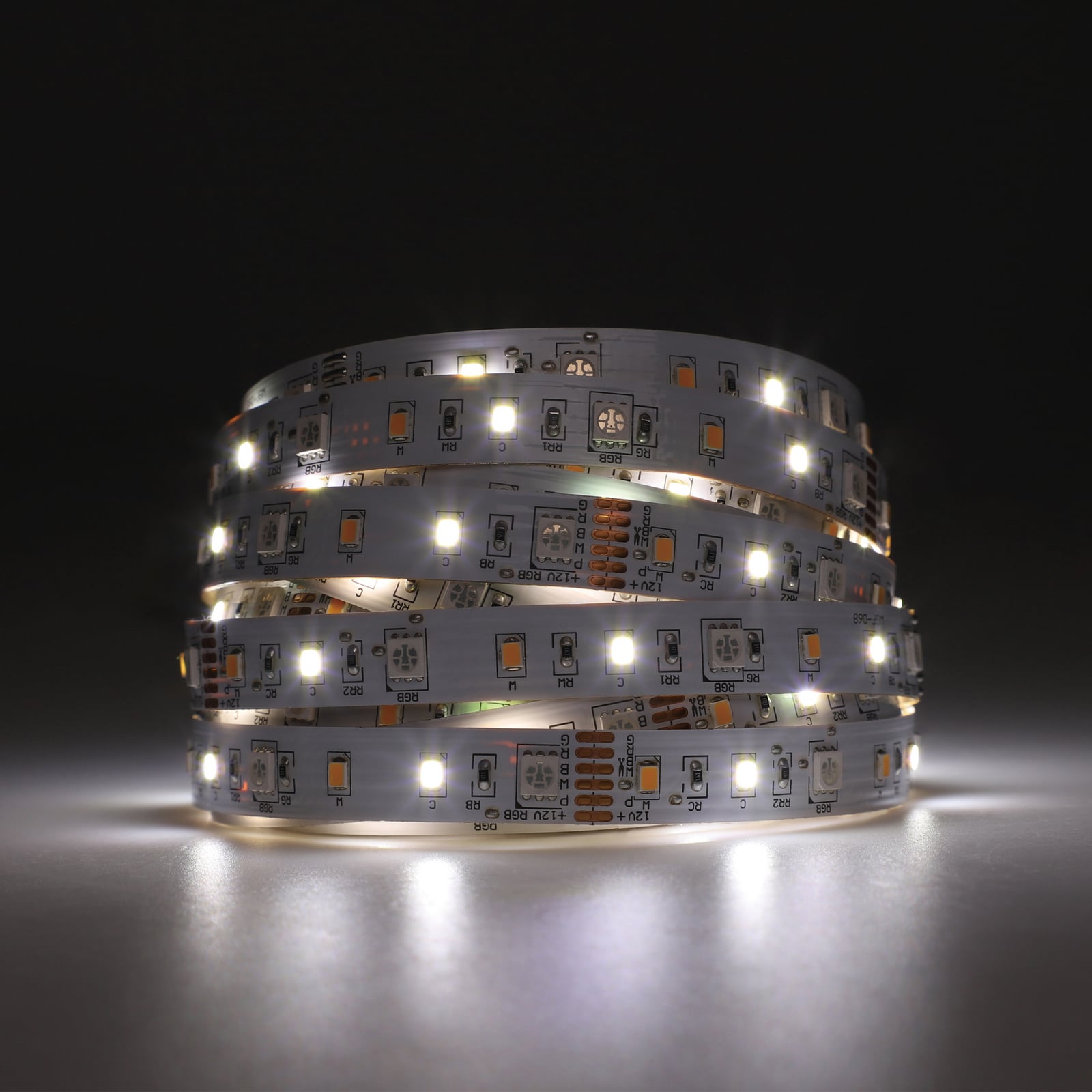 LED-stripe Stripe-Z 5 m RGBW dimbar Zigbee 9,2W - EGLO connect nærbilde