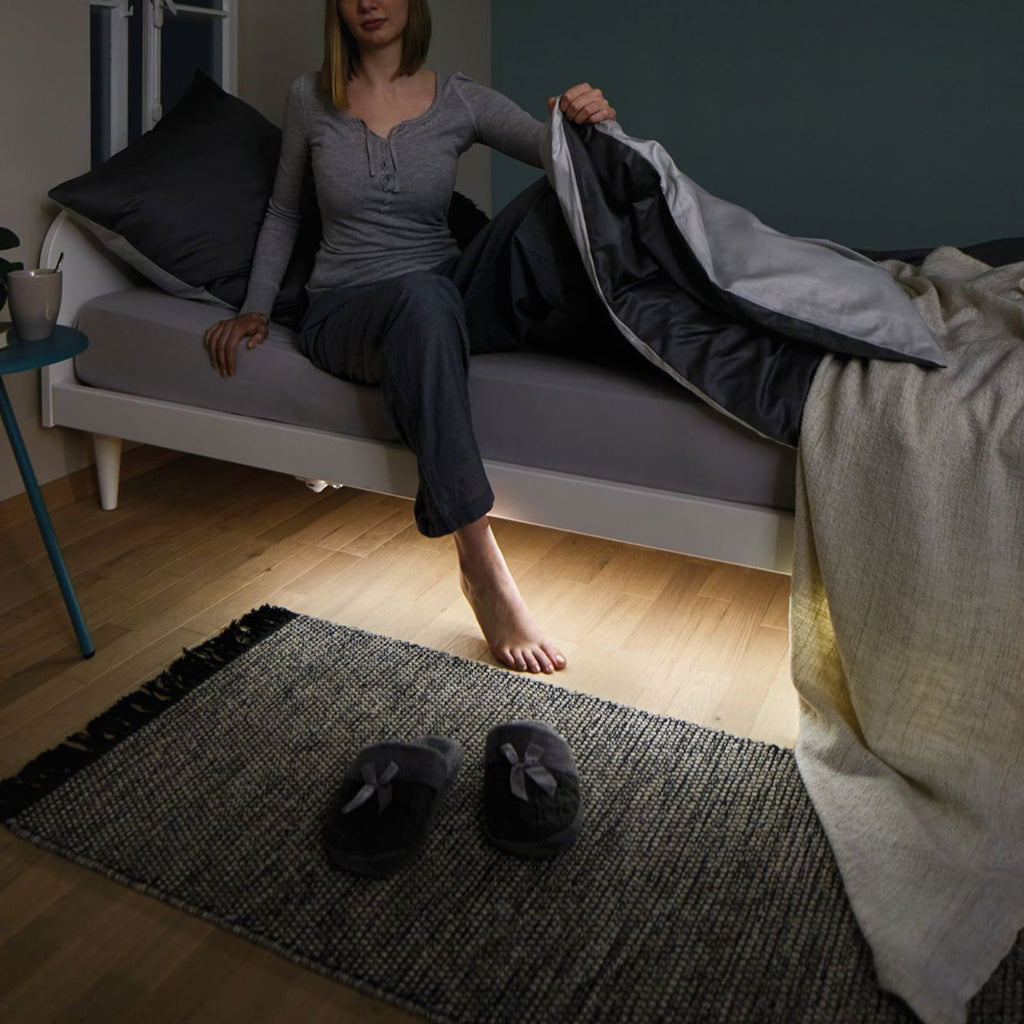 LED-stripe YourLED Night sett med bevegelsessensor 3W hvit bakside