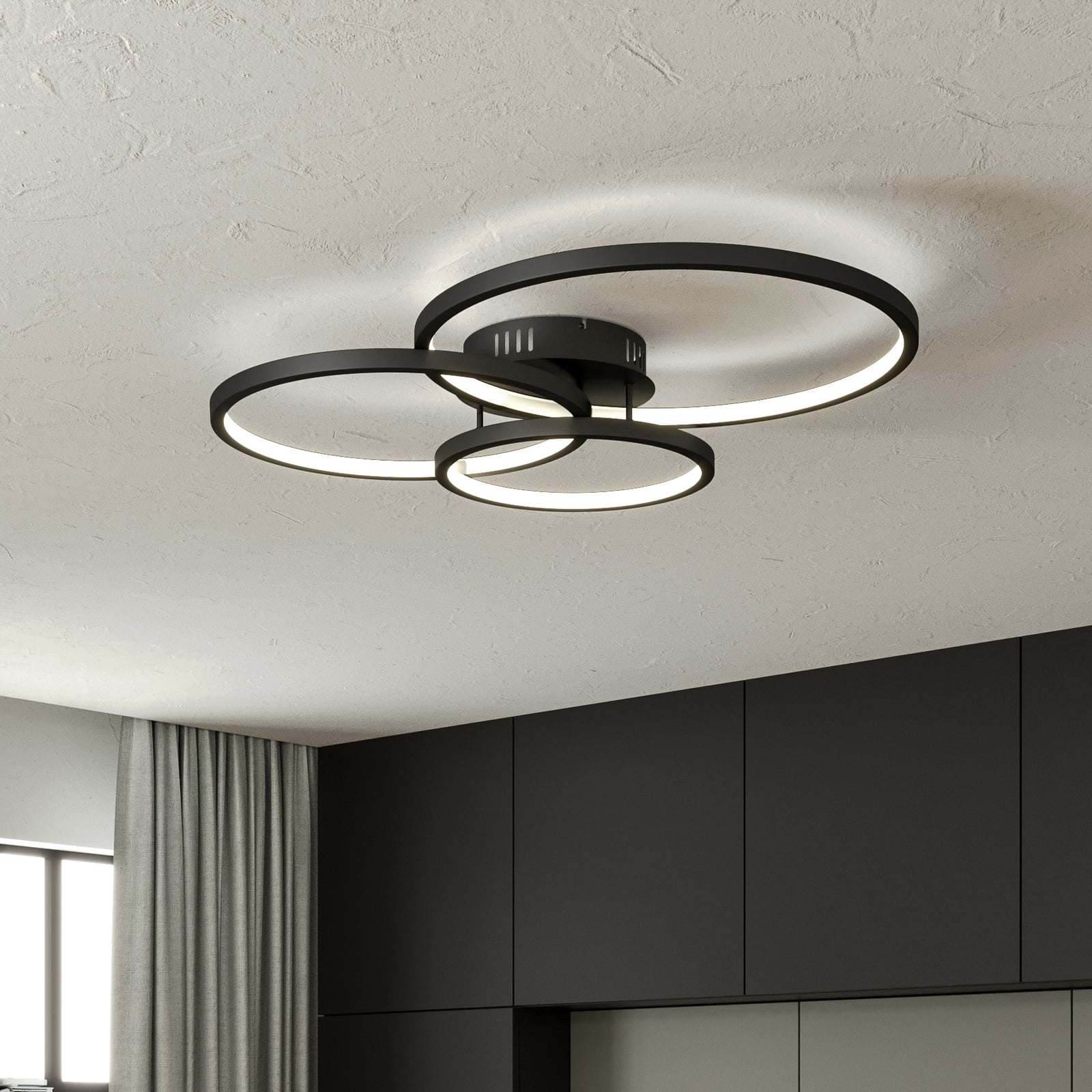 LED taklampe Aaron smart antrasitt RGB CCT dimbar 36W forfra