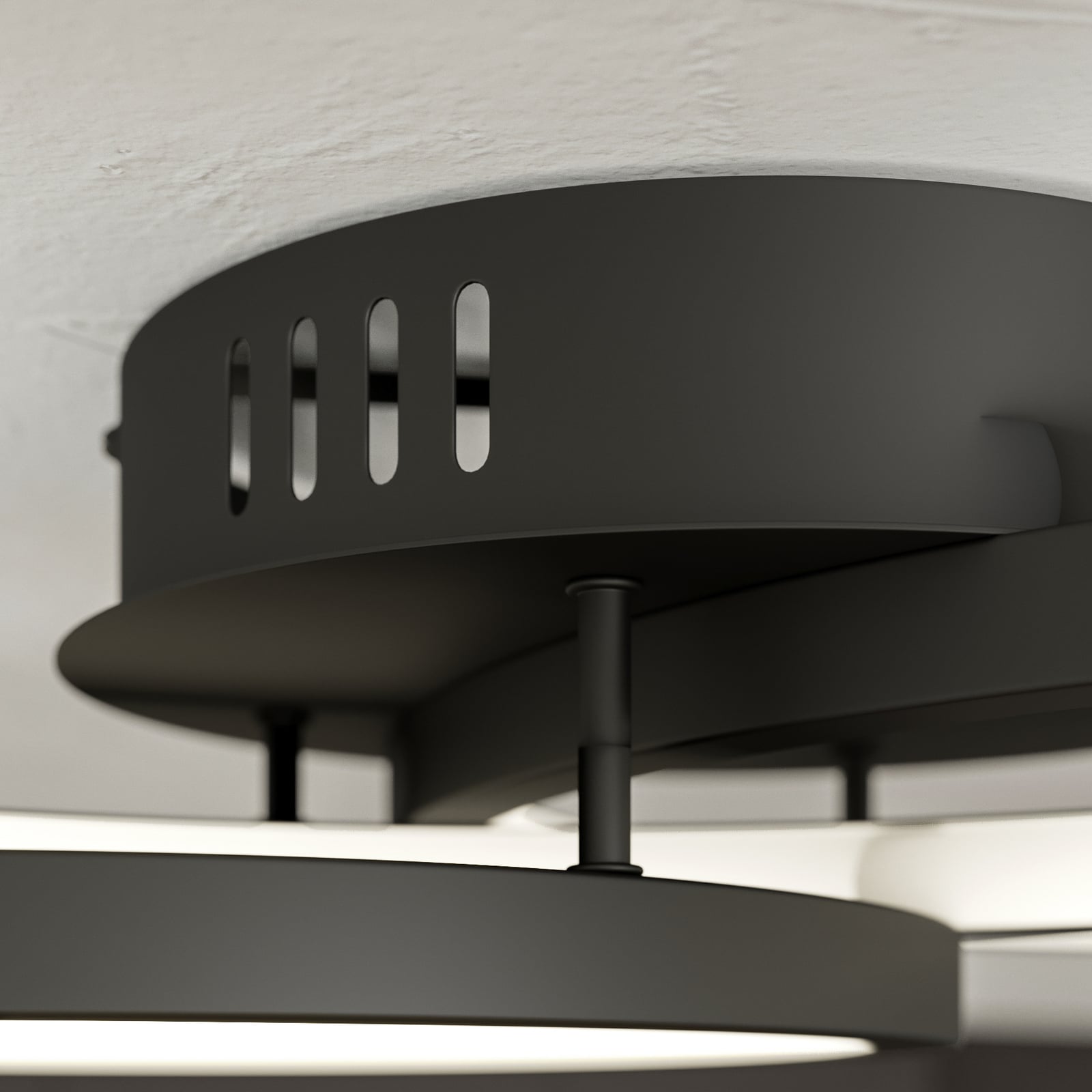 Nærbilde av LED taklampe Aaron smart antrasitt RGB CCT dimbar 36W ring