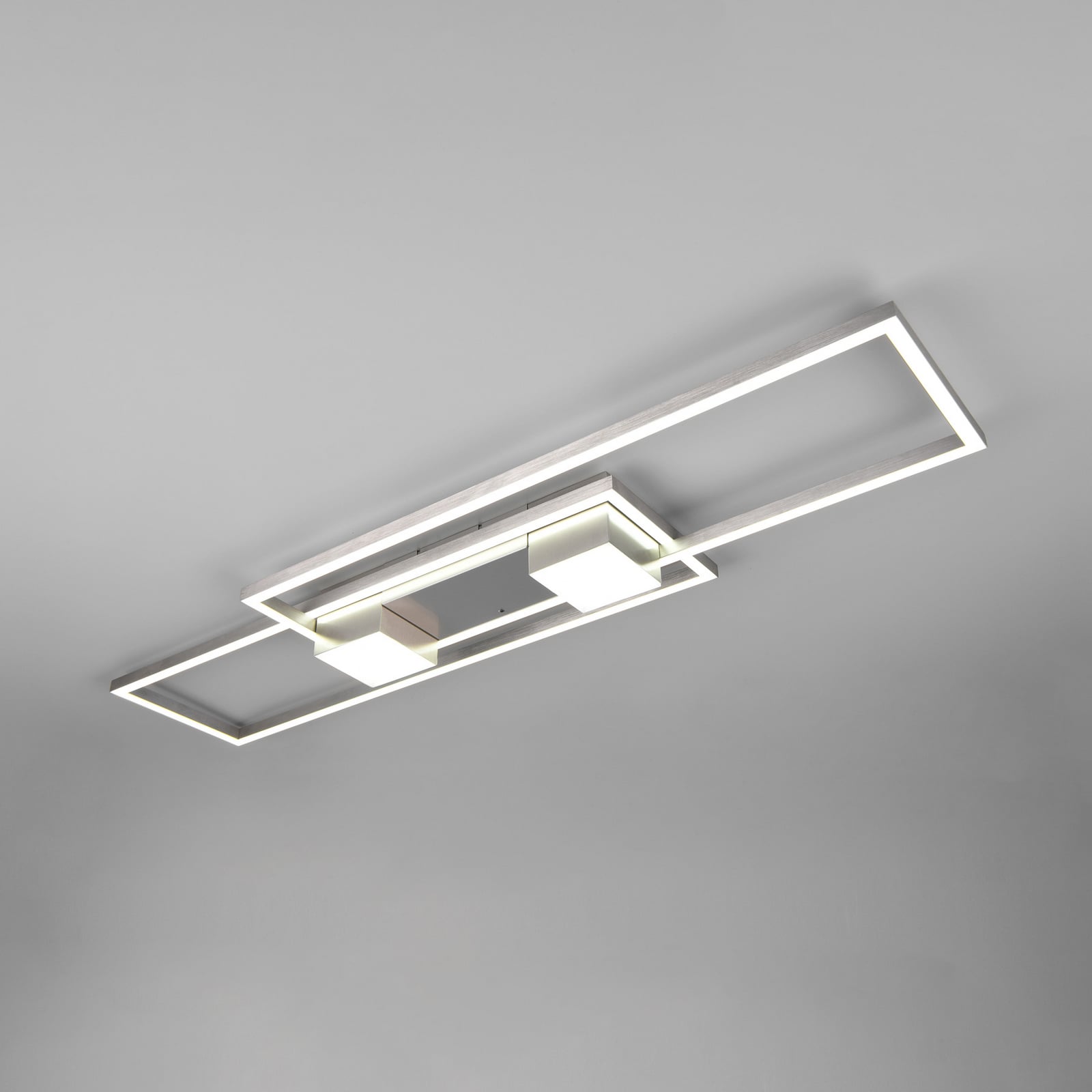 LED taklampe Albany dimbar CCT aluminium detalj av fjernkontroll