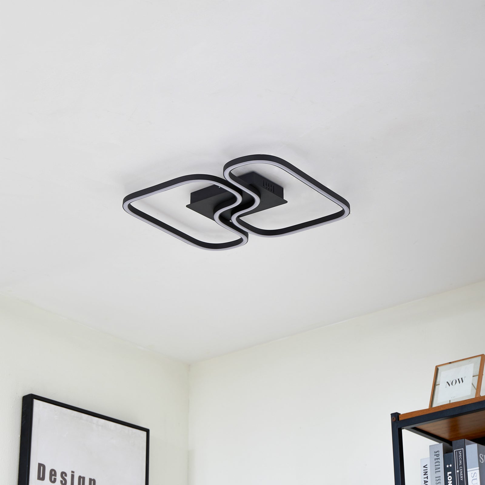 LED taklampe Amiya svart aluminium detalj