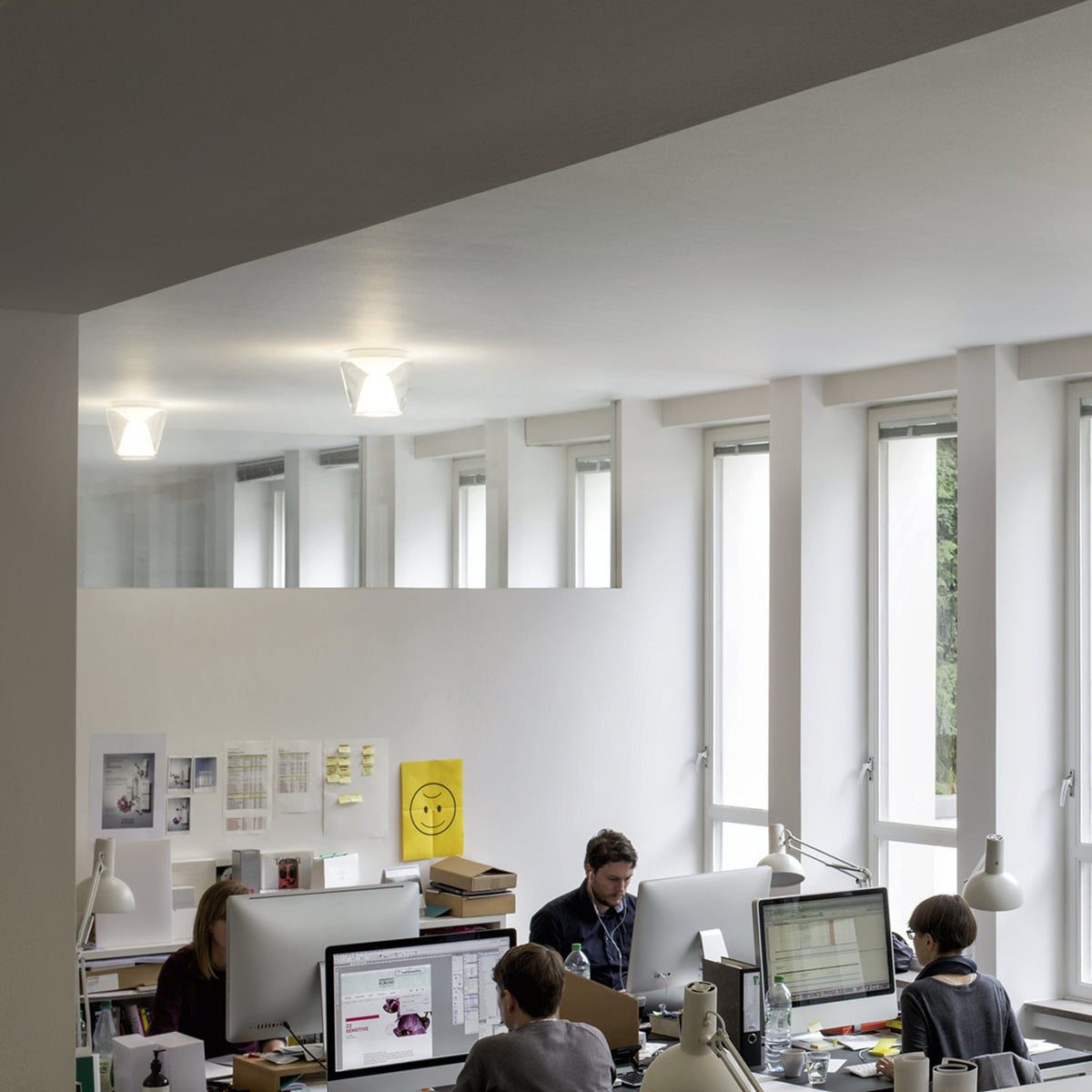 Montert LED taklampe Annex L krystallglass konisk i rom