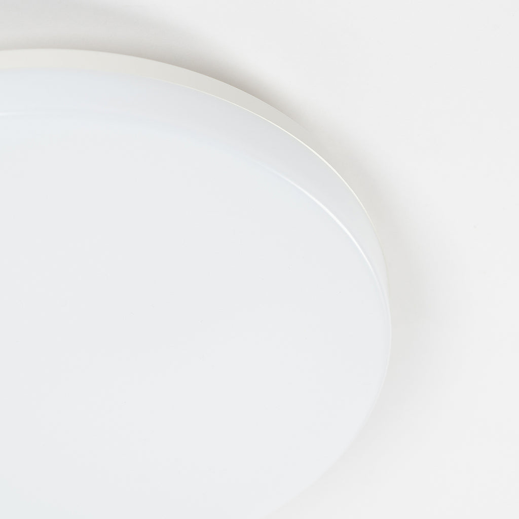 LED-taklampe Artin montert i tak med bevegelsessensor hvit