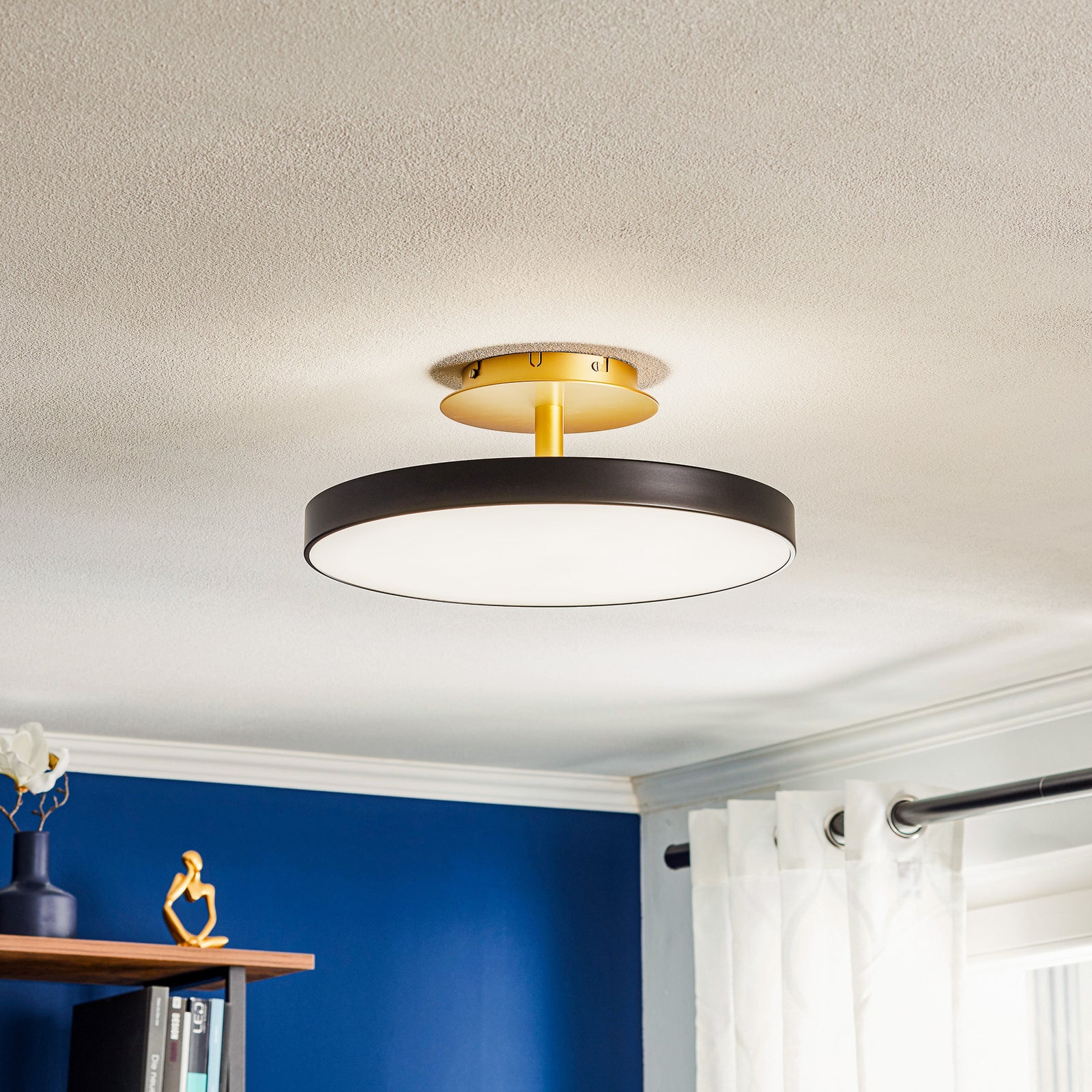 LED taklampe Asteria Up Medium dimbar svart bakside