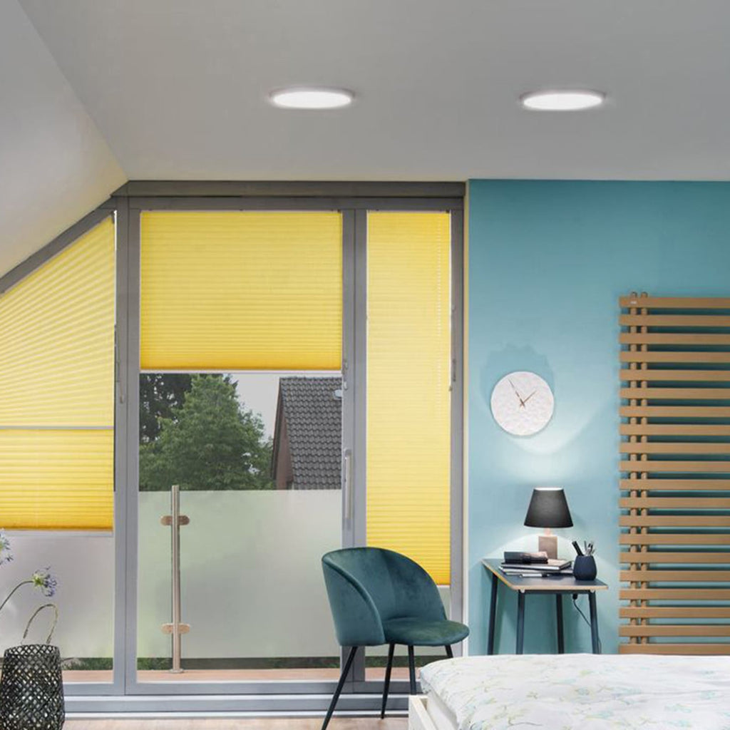 LED-taklampe Atria rund Ø30 cm dimbar hvit matt 22W fra Paulmann nærbilde av LED-lys