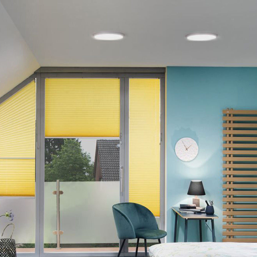 LED-taklampe Atria rund dimbar Ø22 cm hvit matt nærbilde