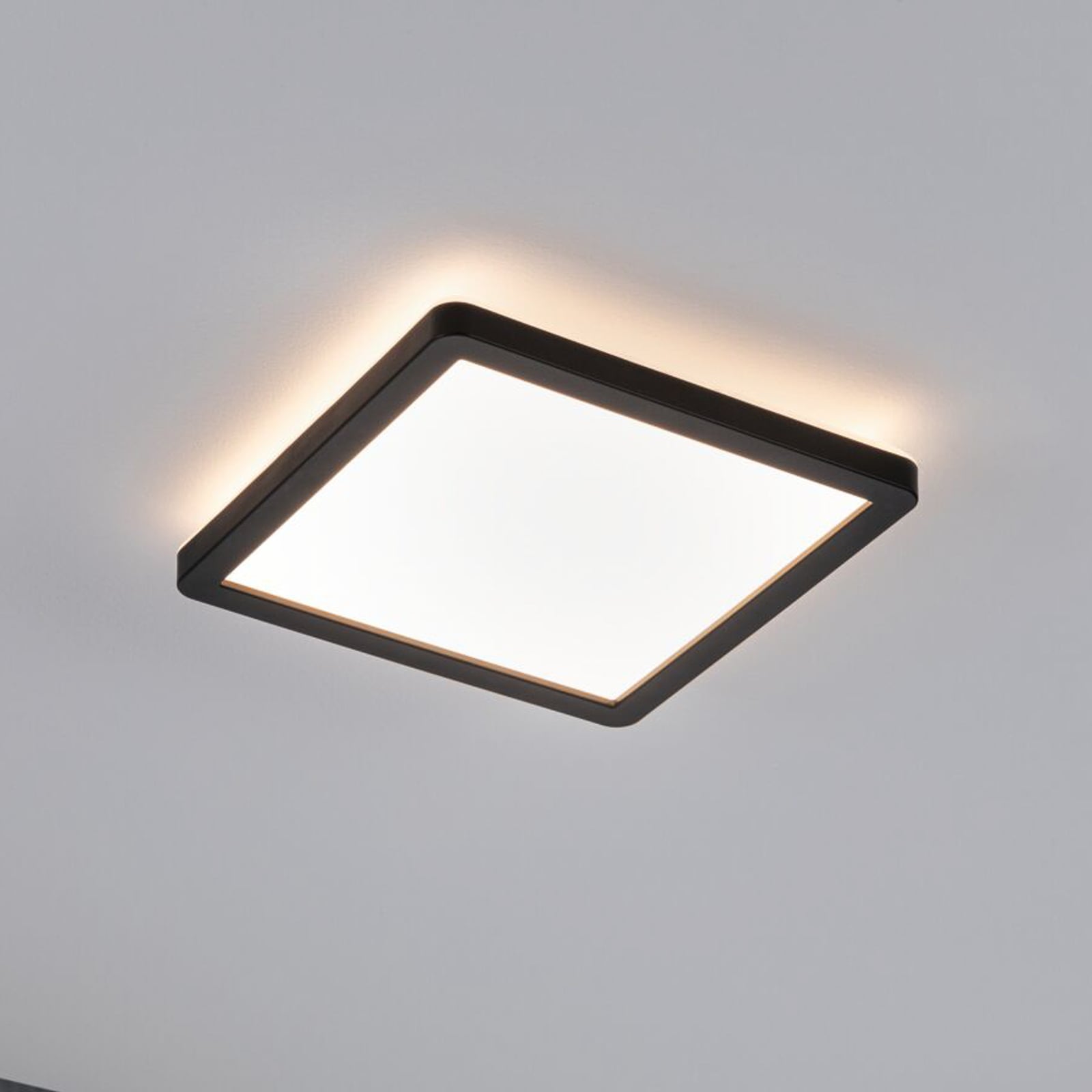 LED taklampe Atria Shine svart 19x19 cm varmhvit forfra