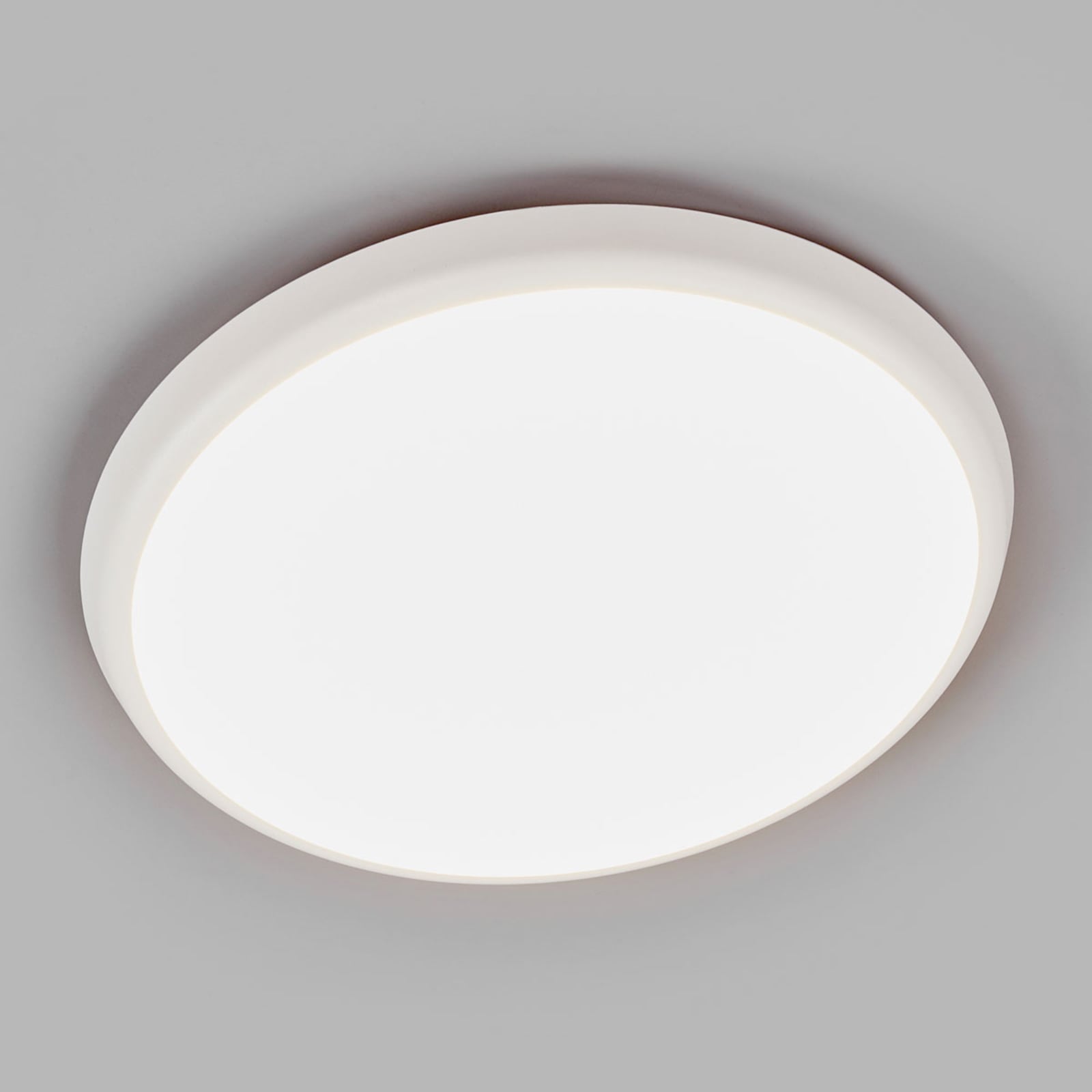 LED taklampe Augustin dimbar Ø30 cm hvit forfra
