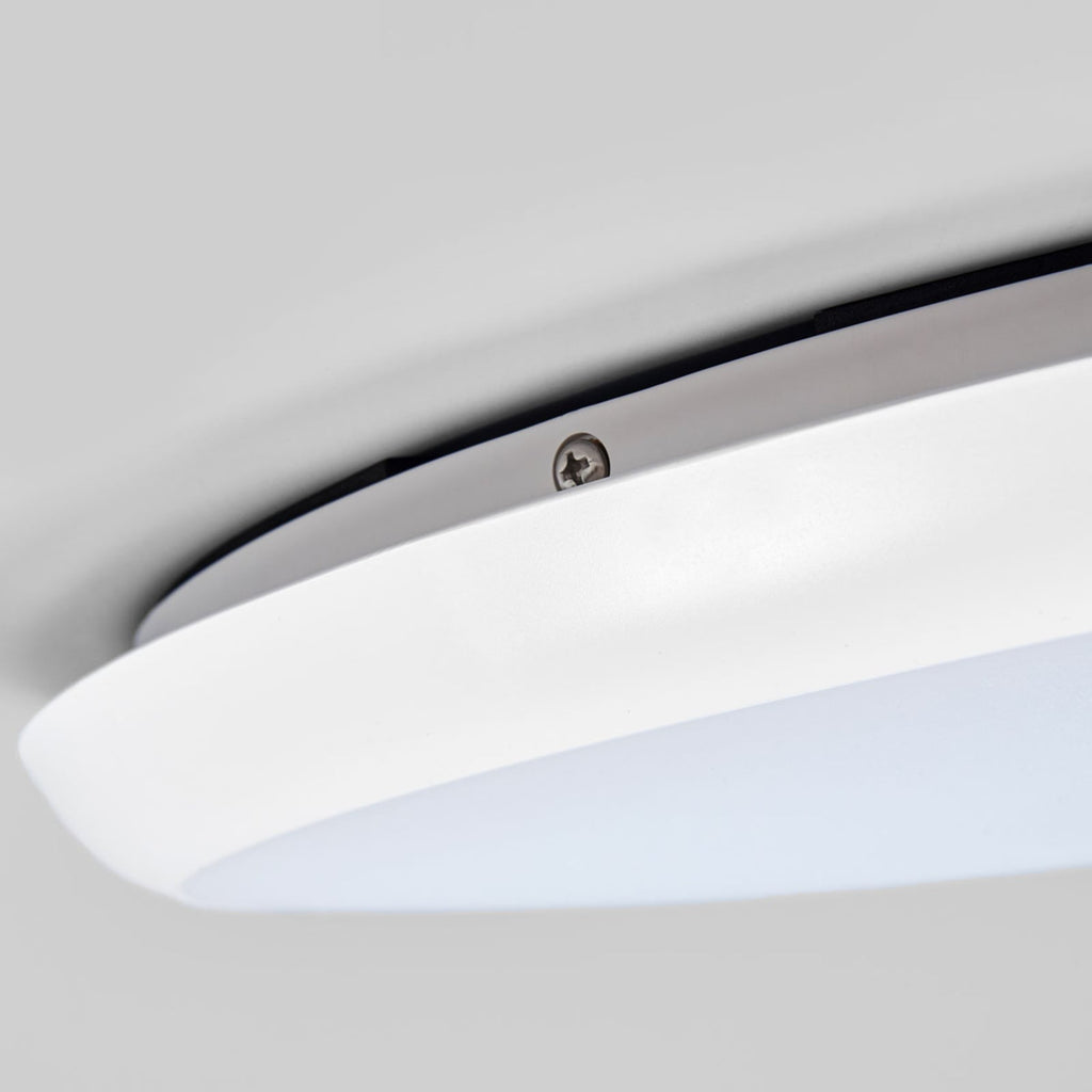 LED taklampe Augustin hvit plast Ø40 cm 4000K IP54 vinkelbilde