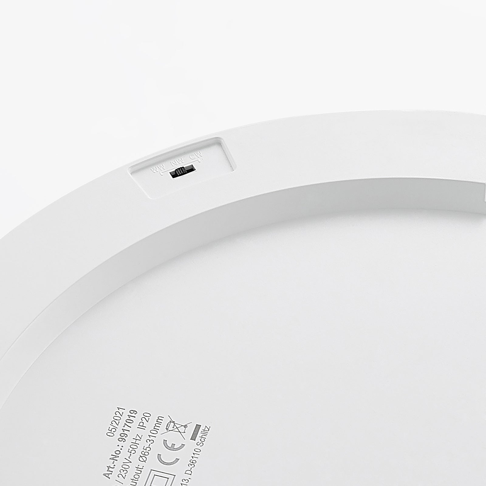 LED taklampe Aureka med sensor installasjon hvit