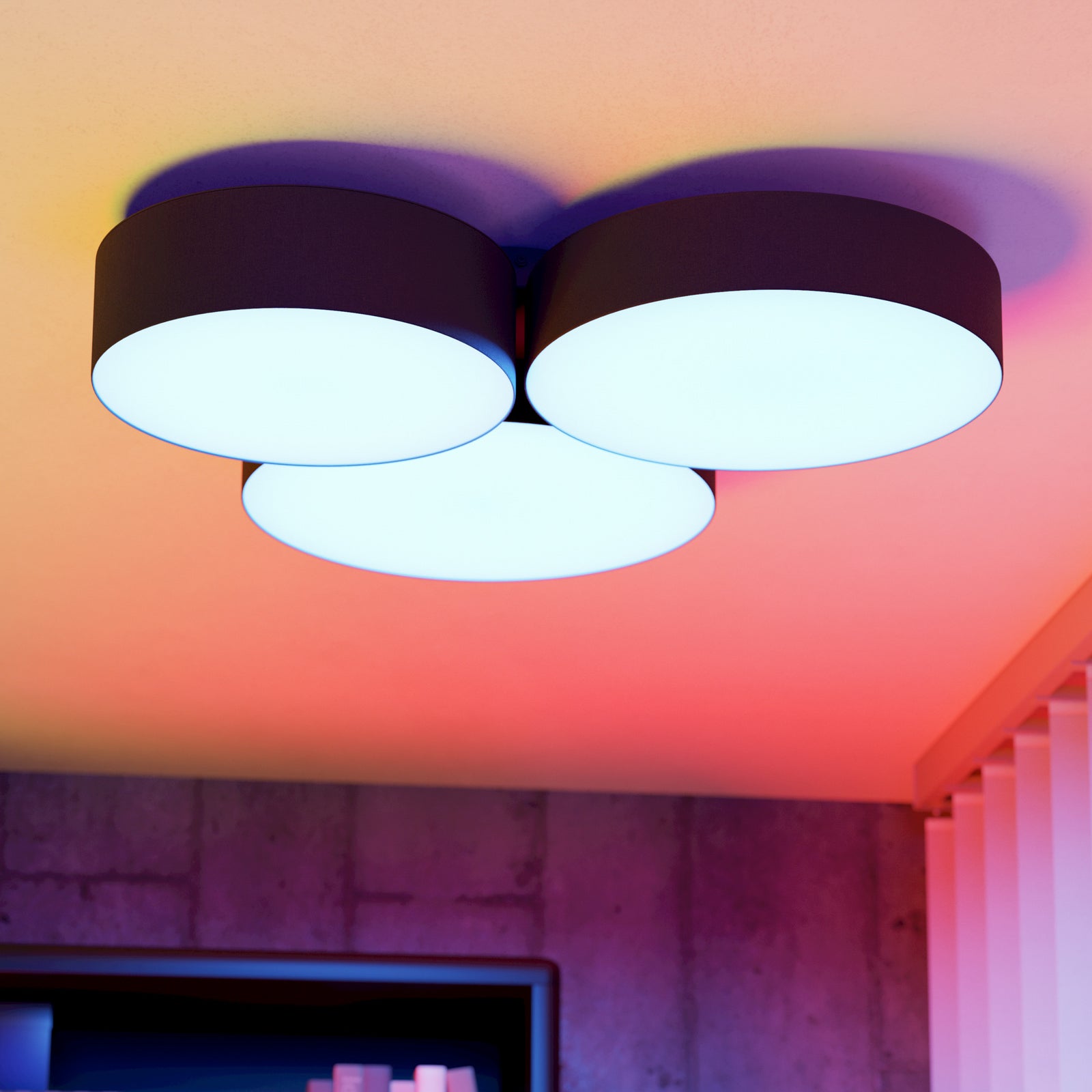 LED taklampe Barbano-Z dimbar CCT stål/tekstil montert i stue