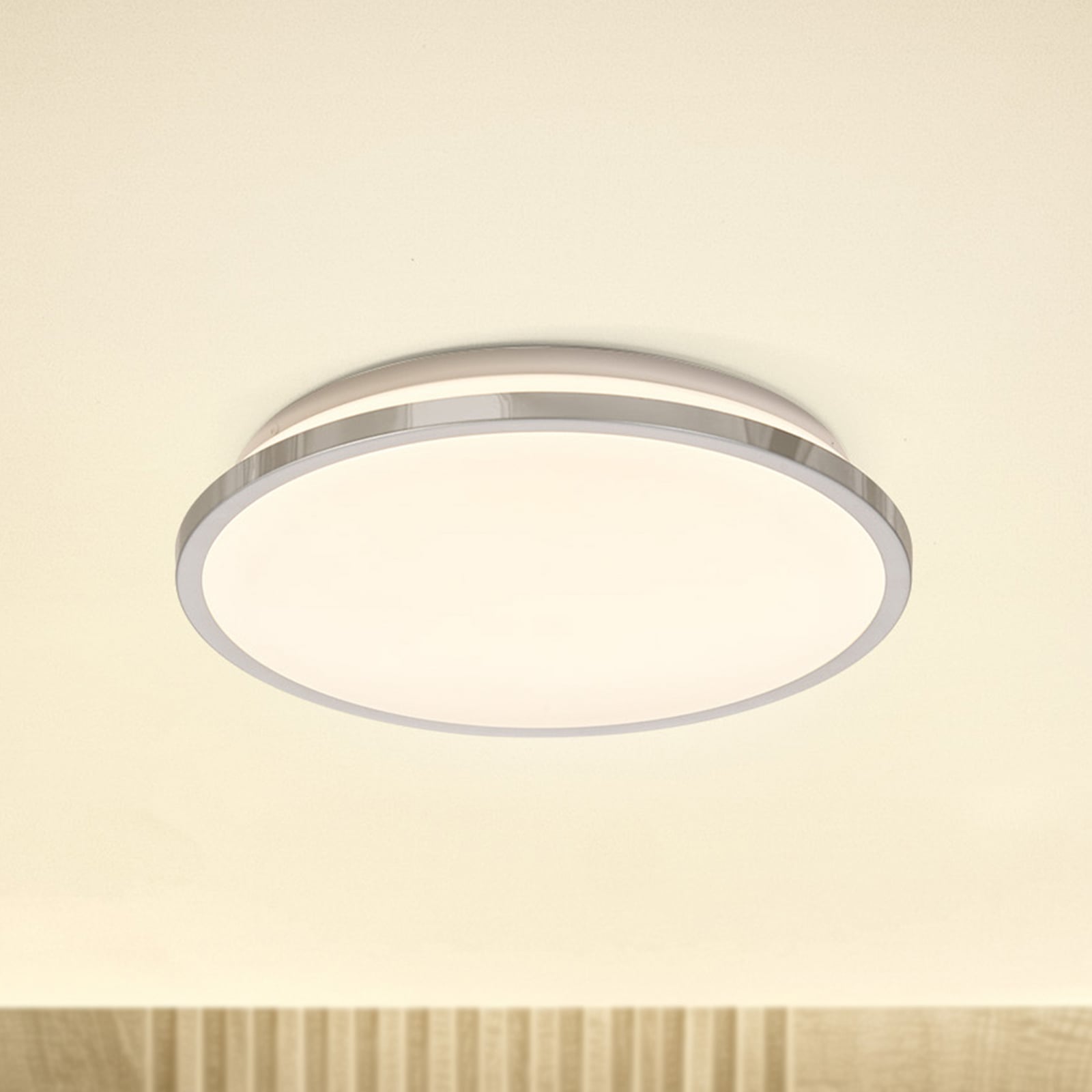 LED taklampe BATHROOM krom forfra