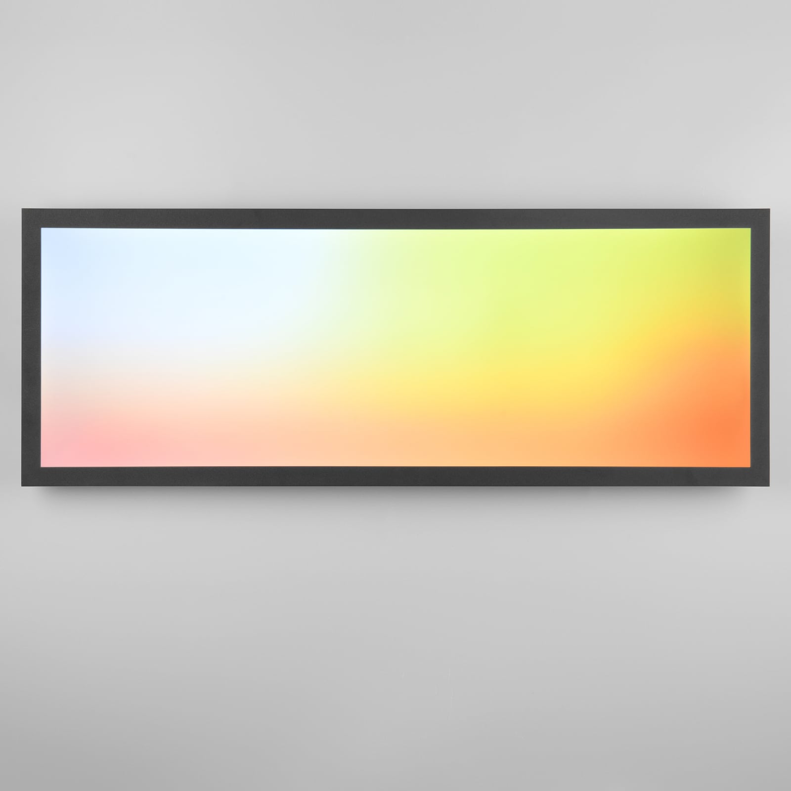LED taklampe Beta svart RGBW CCT 80 cm fjernkontroll lyser i rom