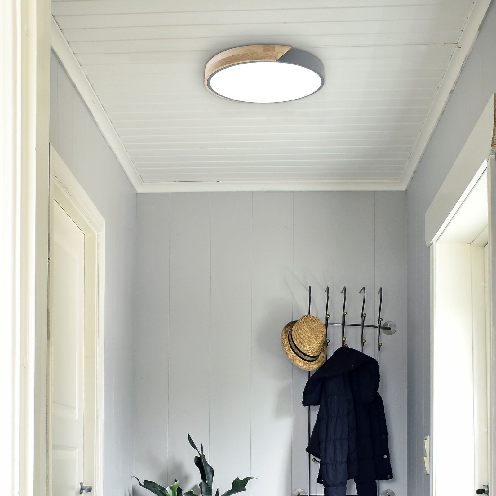 LED taklampe Borneo eik/metall CCT dimbar Ø52 cm 32W montert i rom