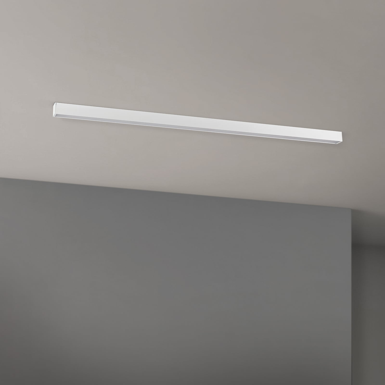 LED taklampe Bounce hvit aluminium CCT 113 cm 35W sideprofil