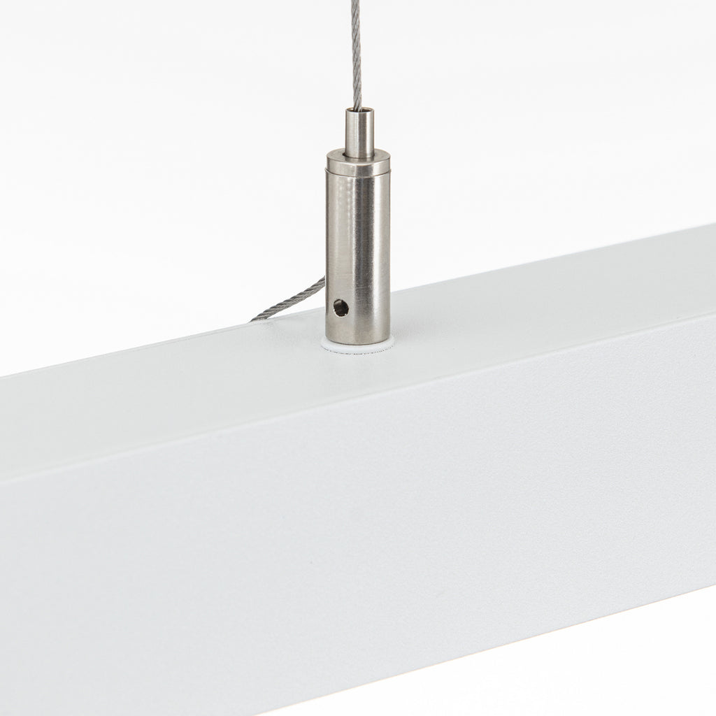 LED taklampe Bounce hvit aluminium CCT 113 cm 35W detalj av aluminiumskonstruksjon