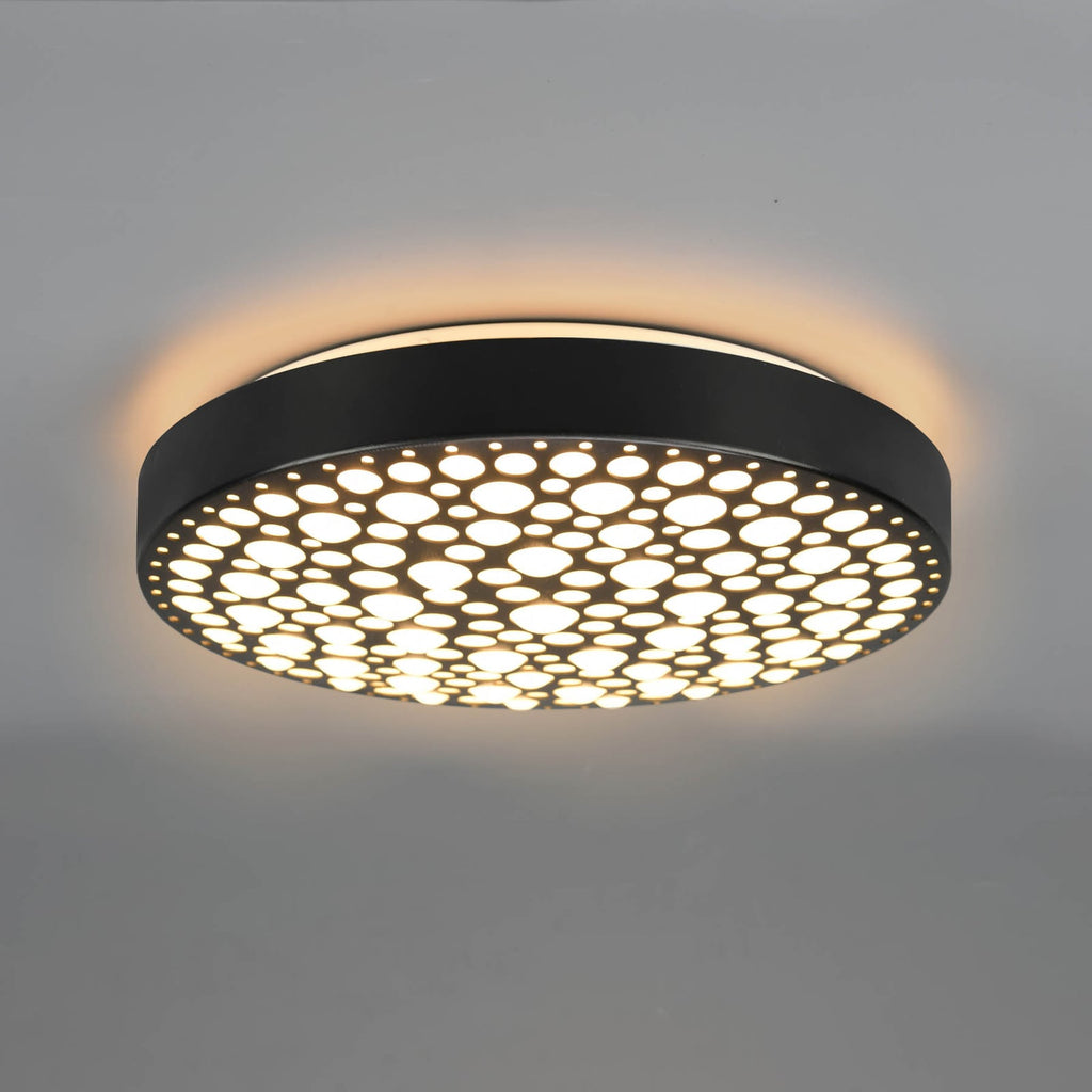 Nærbilde av mønster på LED taklampe Chizu dimbar RGB Ø40,5 cm svart med fjernkontroll