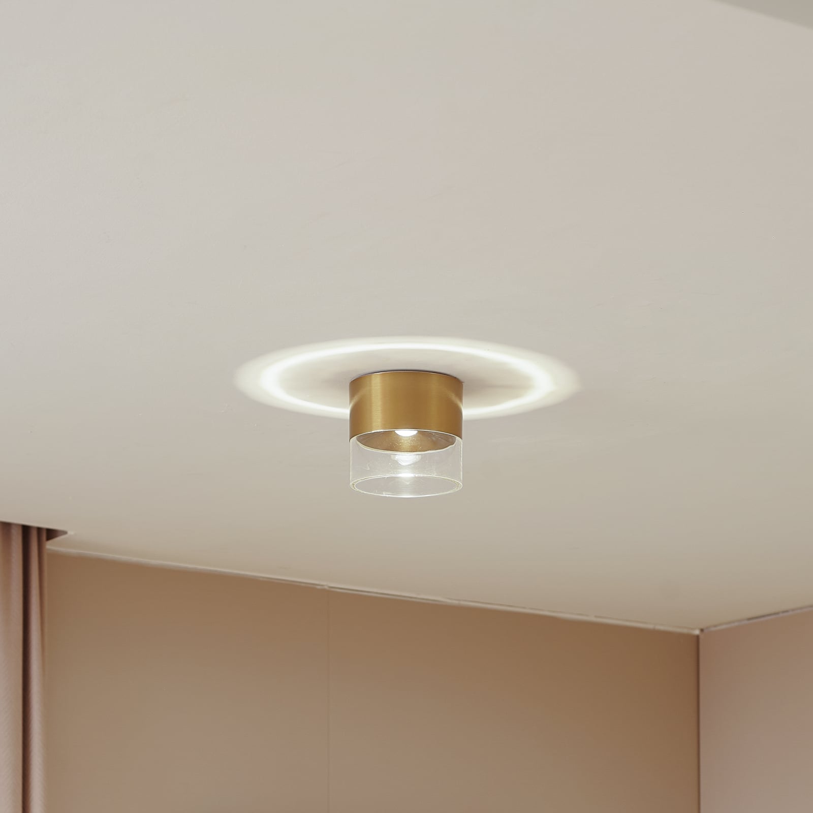 LED taklampe Dalila gull aluminium bakside