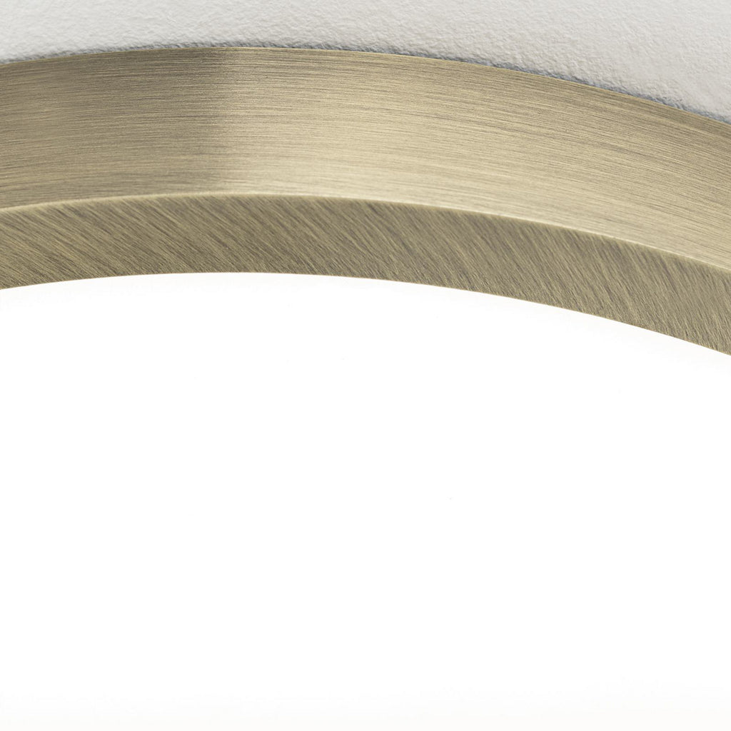 LED taklampe Disc antikk messing Ø28 cm dimbar CCT - ORION nærbilde av lys