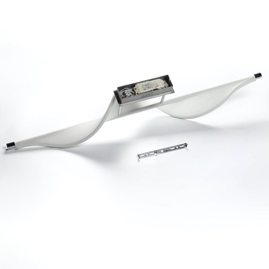 Sidelook av LED taklampe Edano hvit tekstil dimbar 122 cm