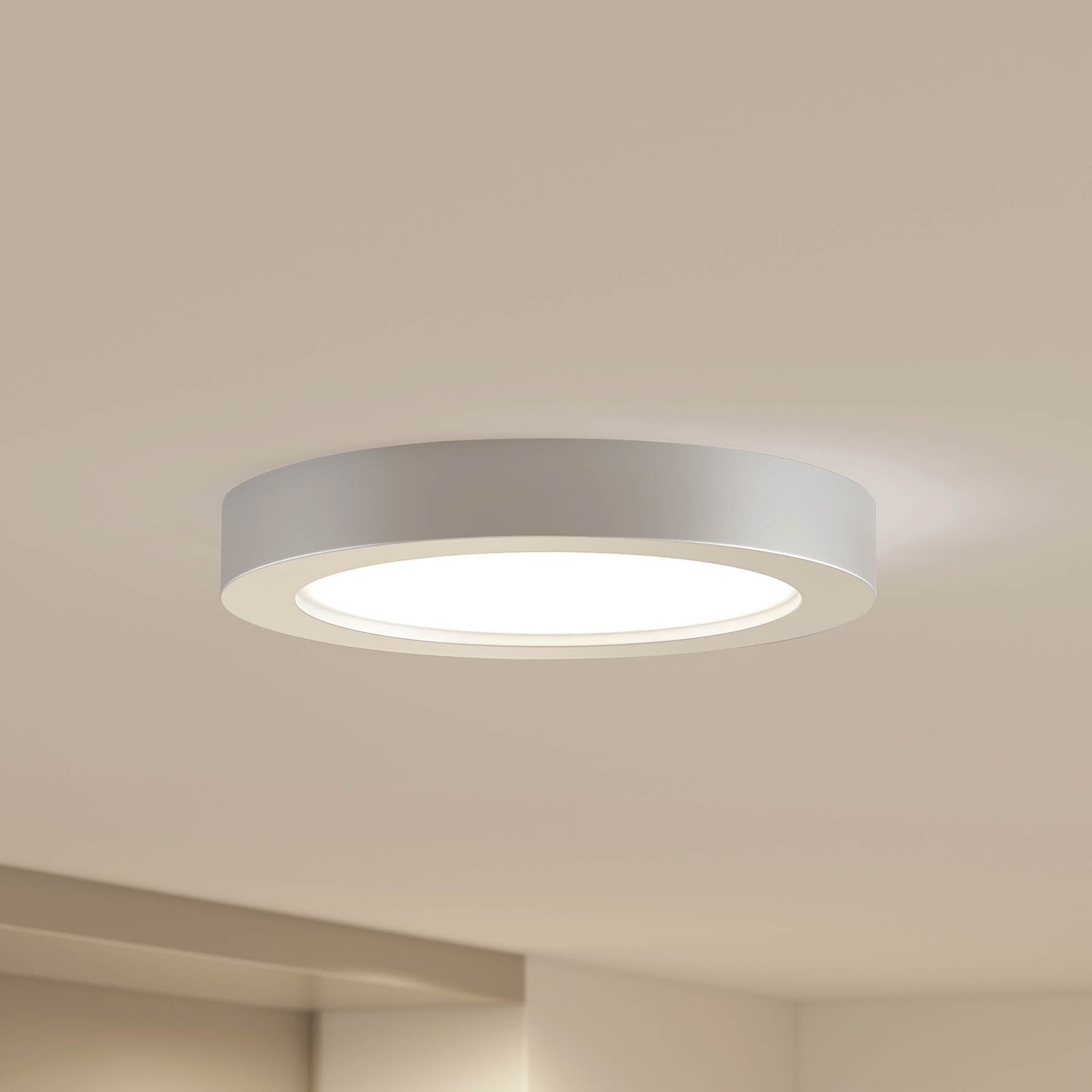LED taklampe Edwina sølv forfra